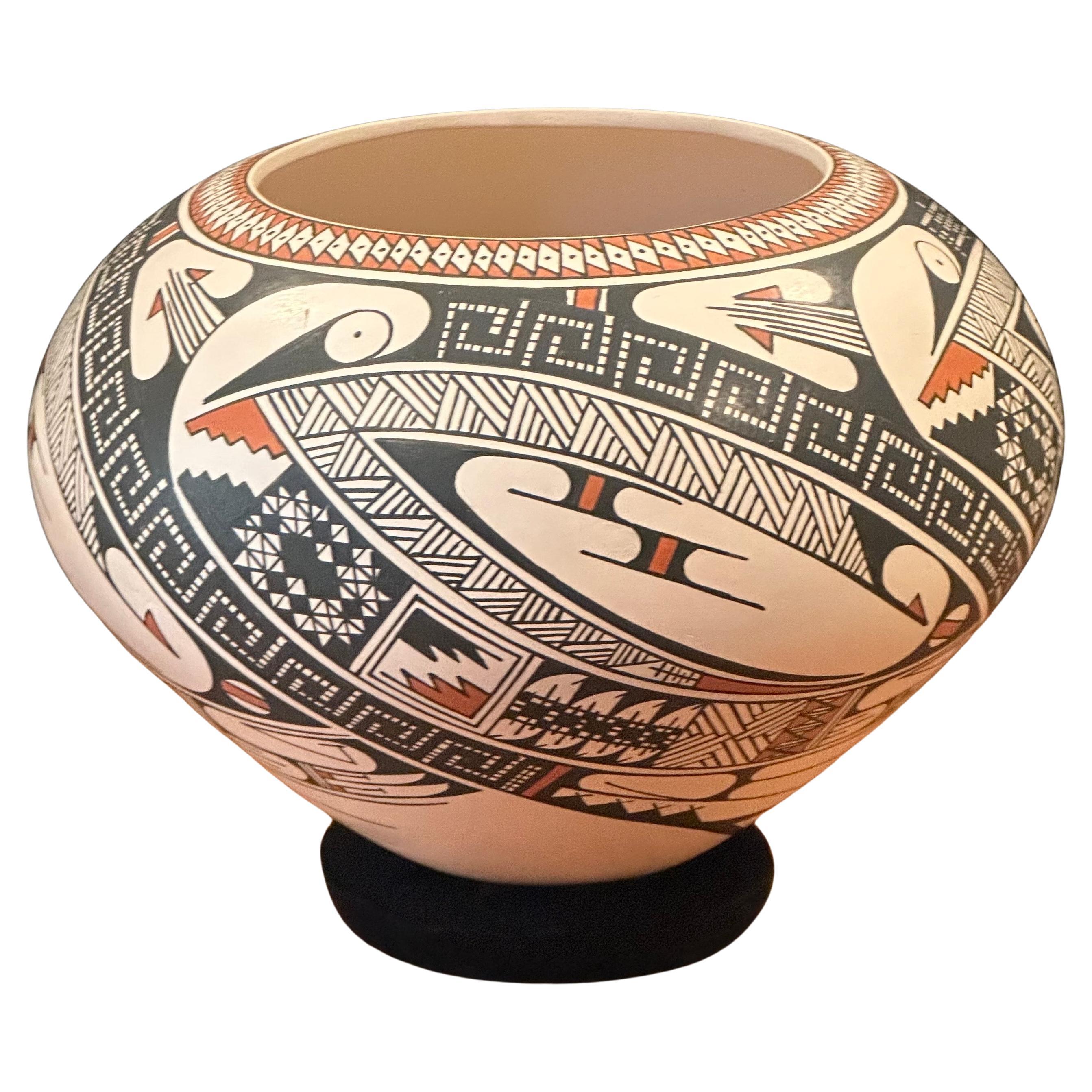 Mata Ortiz Pottery Vase von Ismael Flores