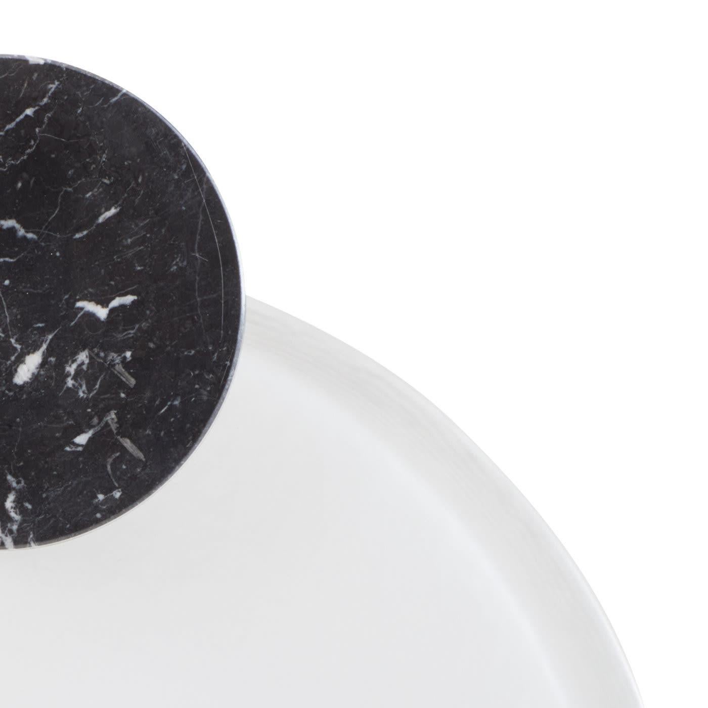 XXI secolo e contemporaneo Lampada da parete Mata White di Serena Confalonieri #1 in vendita