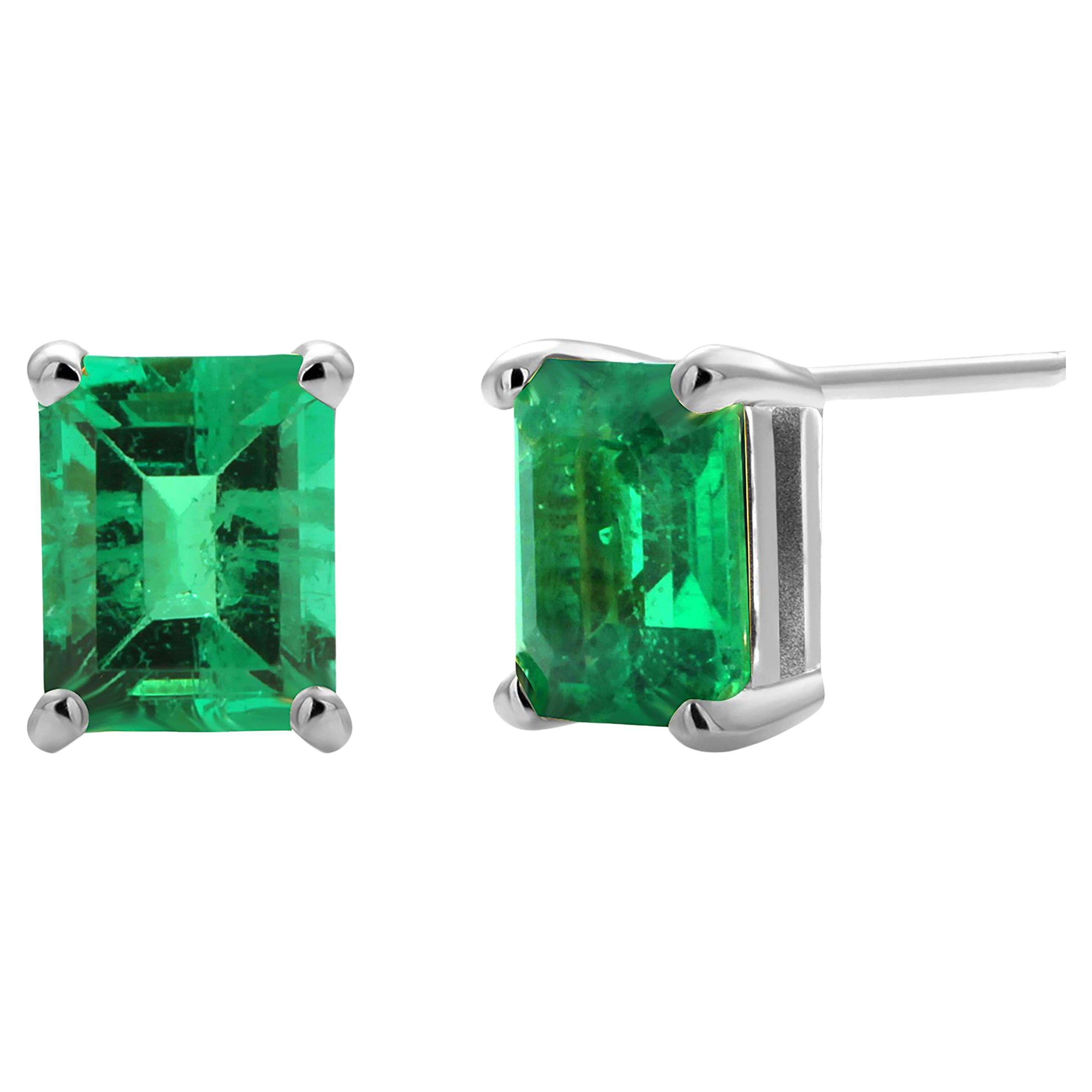 Matched Colombia Emerald One Carat White Gold 0.20 x 0.17  Inch Stud Earrings 