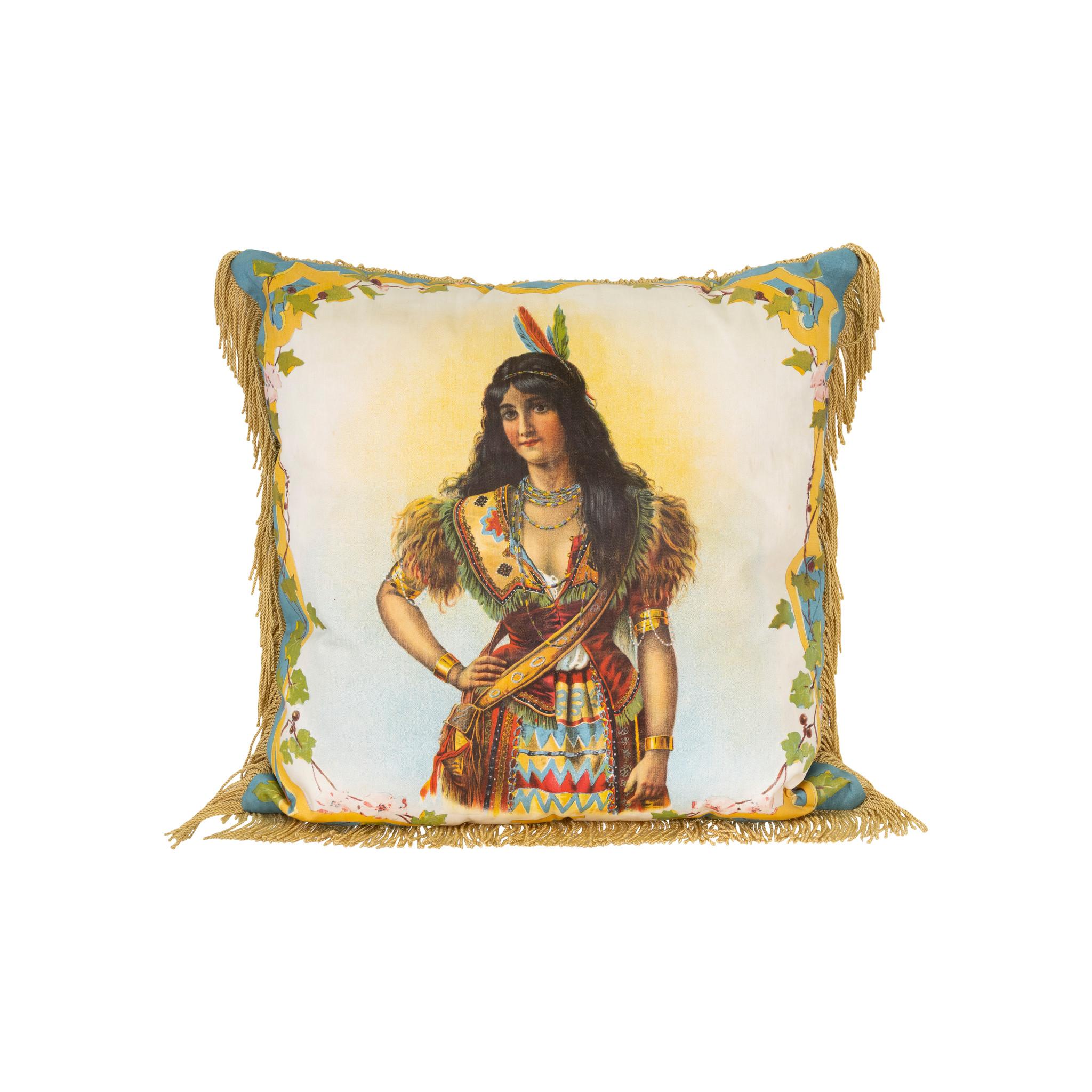 Matched Folk Art Indian Pair Pillows In Good Condition For Sale In Coeur d'Alene, ID