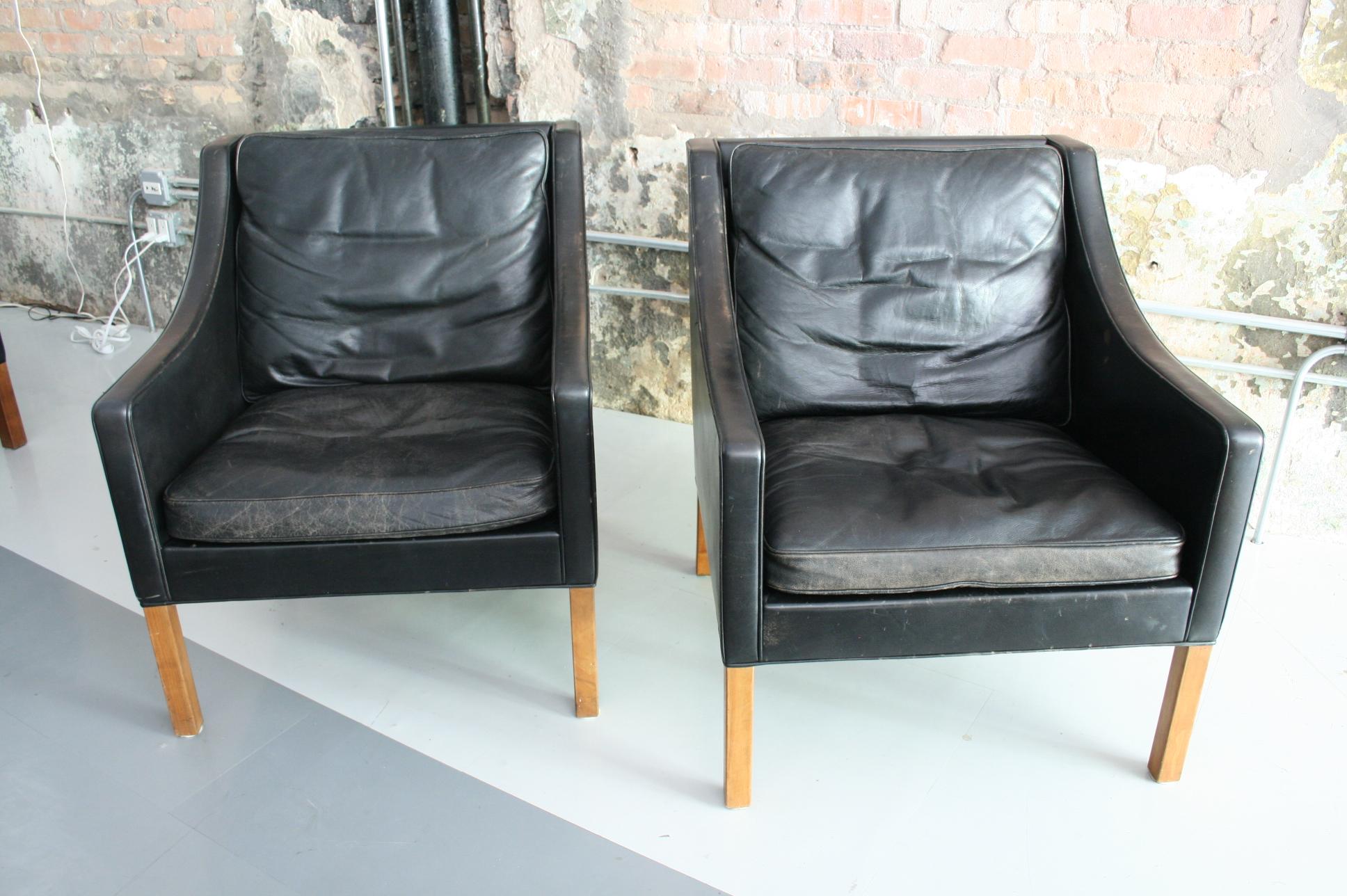 Danish Matched Pair of Børge Mogensen Model #2207 Leather Lounge Chairs