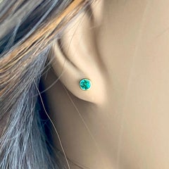 Matched Pair Brilliant Emeralds Screw Backed Yellow Gold Stud Earrings