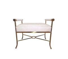 Paire de tabourets en cuir assortis Hollywood Regency Designer Leather Benches / Tommi Parzinger
