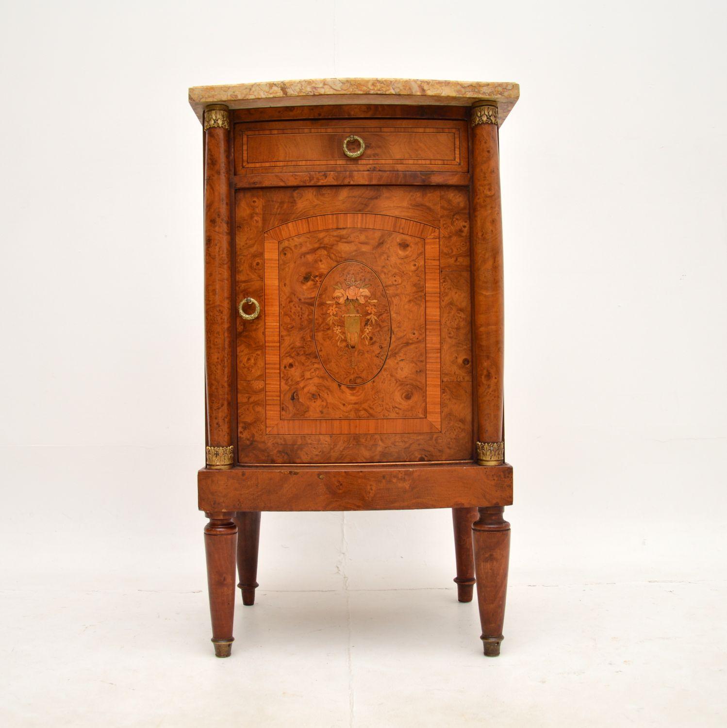 Matched Pair of Antique French Marble Top Bedside Cabinets In Good Condition For Sale In London, GB