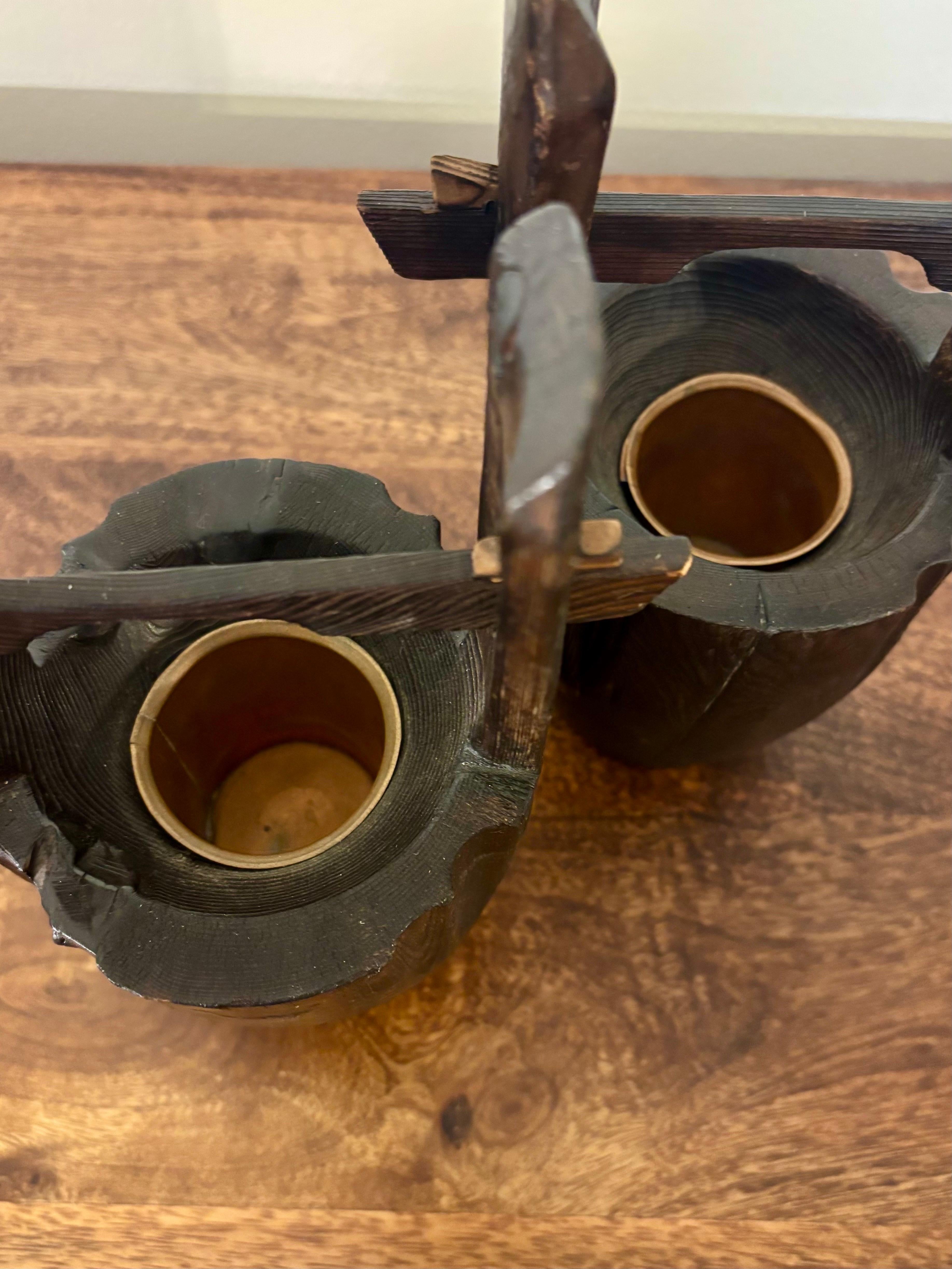 Coppia di vasi antichi giapponesi in legno Ikebana abbinata in vendita 2