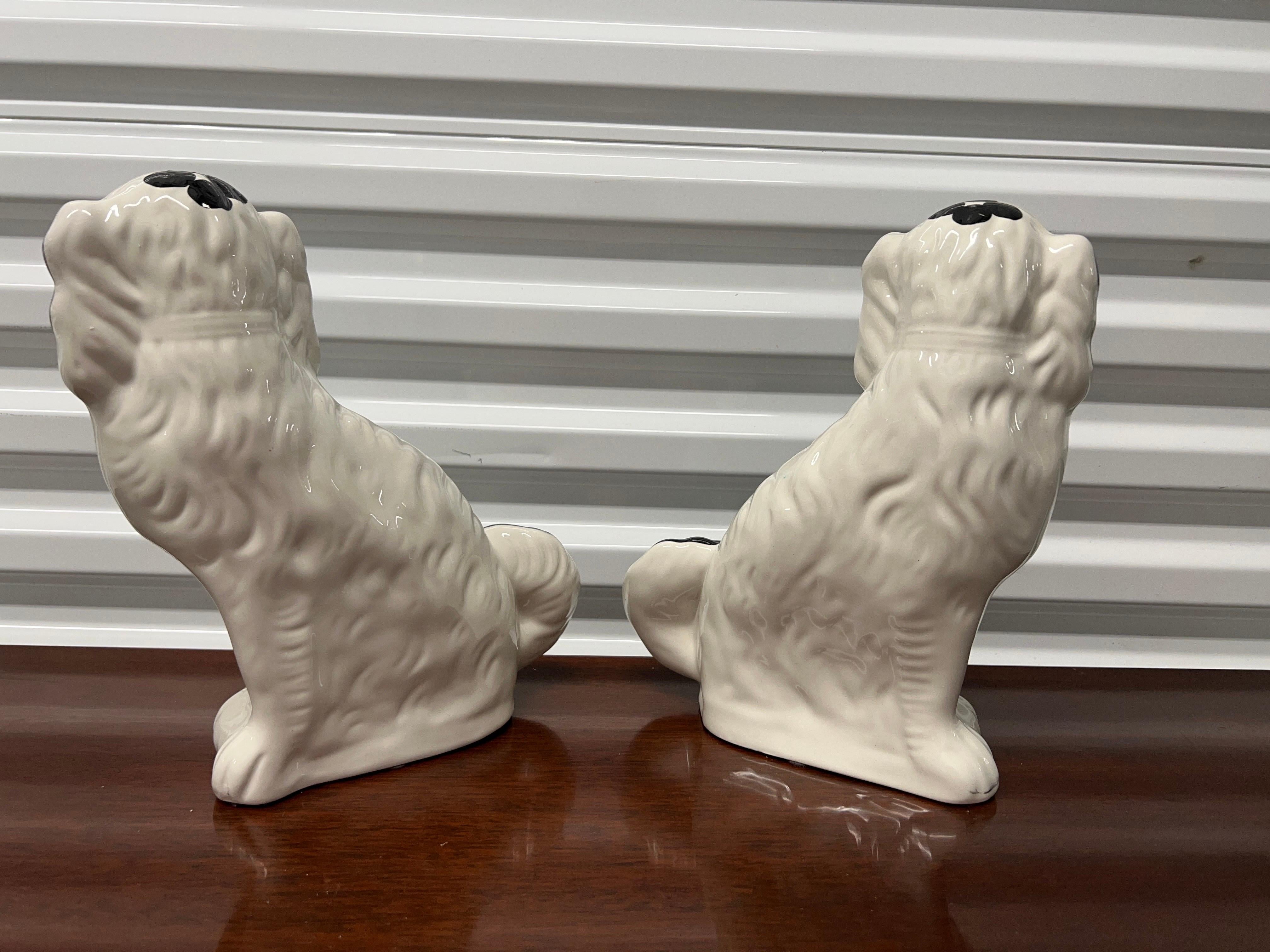 Gepaartes Paar Arthur Wood Staffordshire Spaniel Hunde im Zustand „Gut“ im Angebot in Atlanta, GA