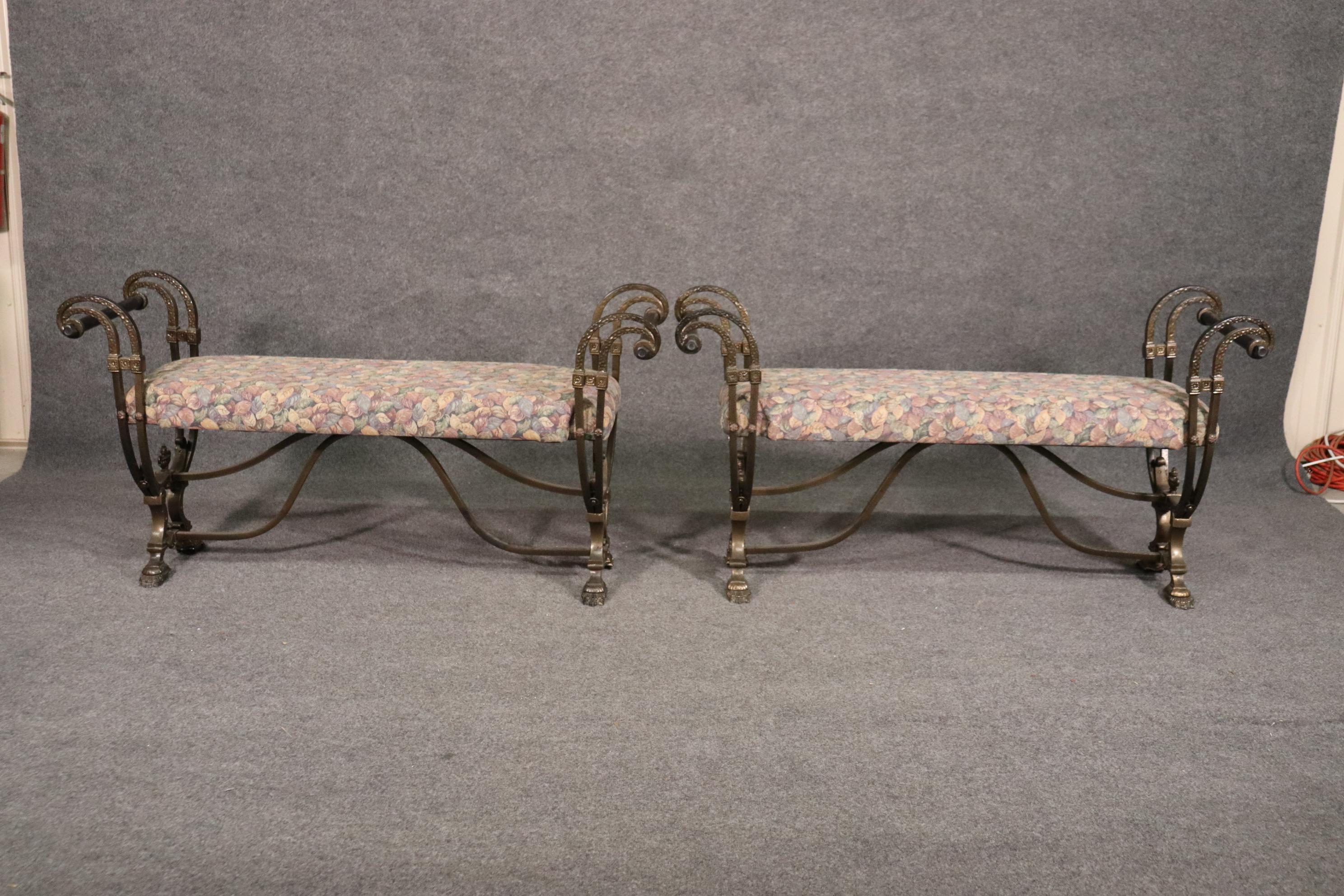 Matched Pair of Decorative Oscar Bach Style Iron Benches C1960s In Good Condition In Swedesboro, NJ