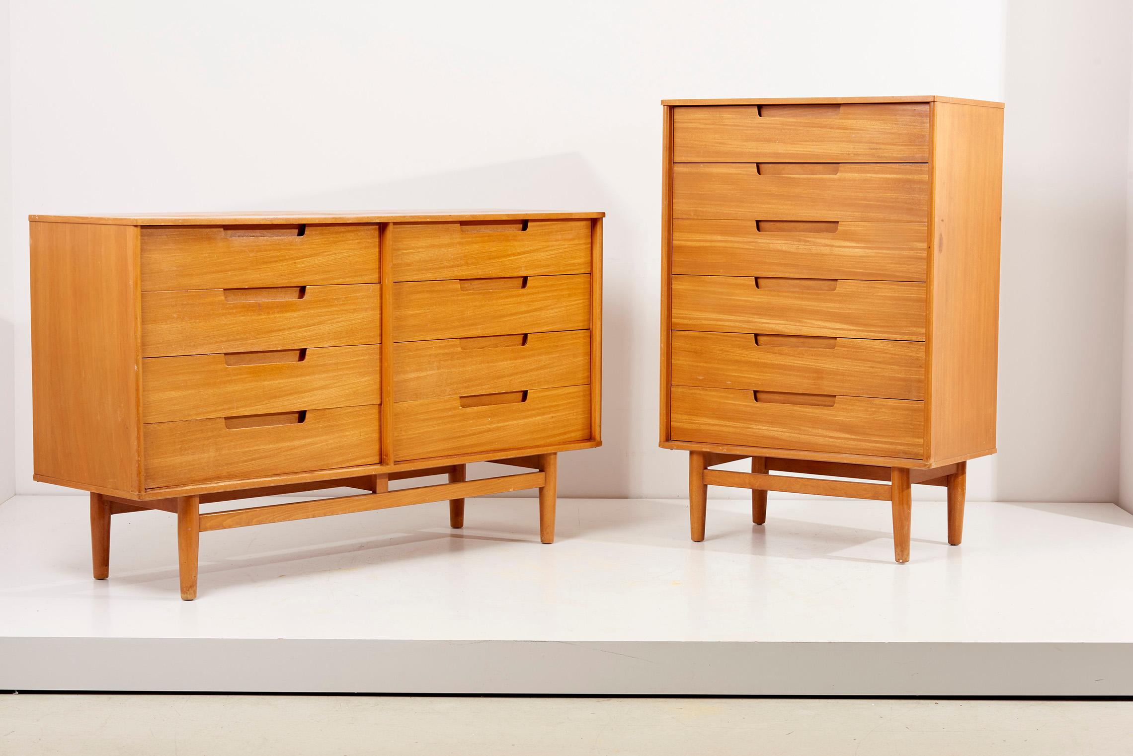 Matched Pair of Milo Baughman Dressers for Drexel, USA, 1950s 2