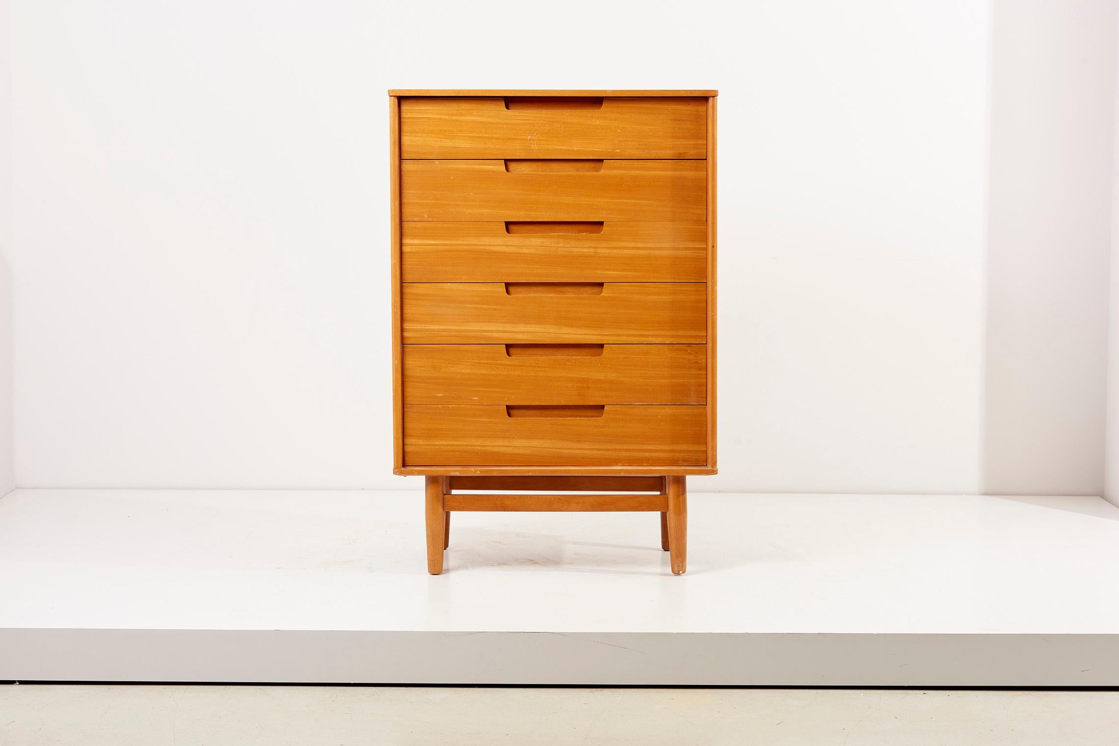 Matched Pair of Milo Baughman Dressers for Drexel, USA, 1950s 3