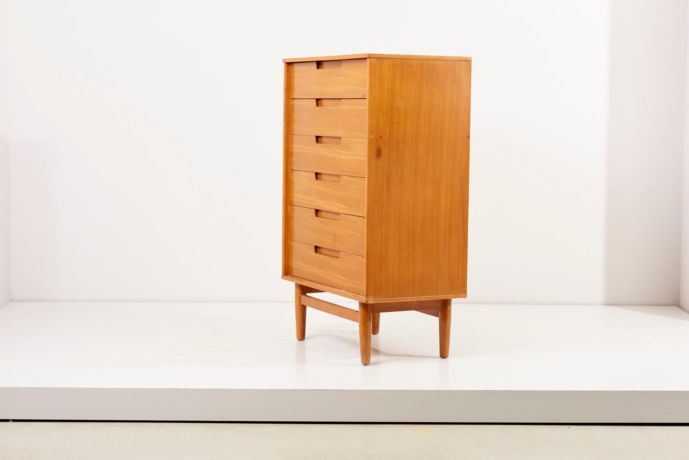 Matched Pair of Milo Baughman Dressers for Drexel, USA, 1950s 4