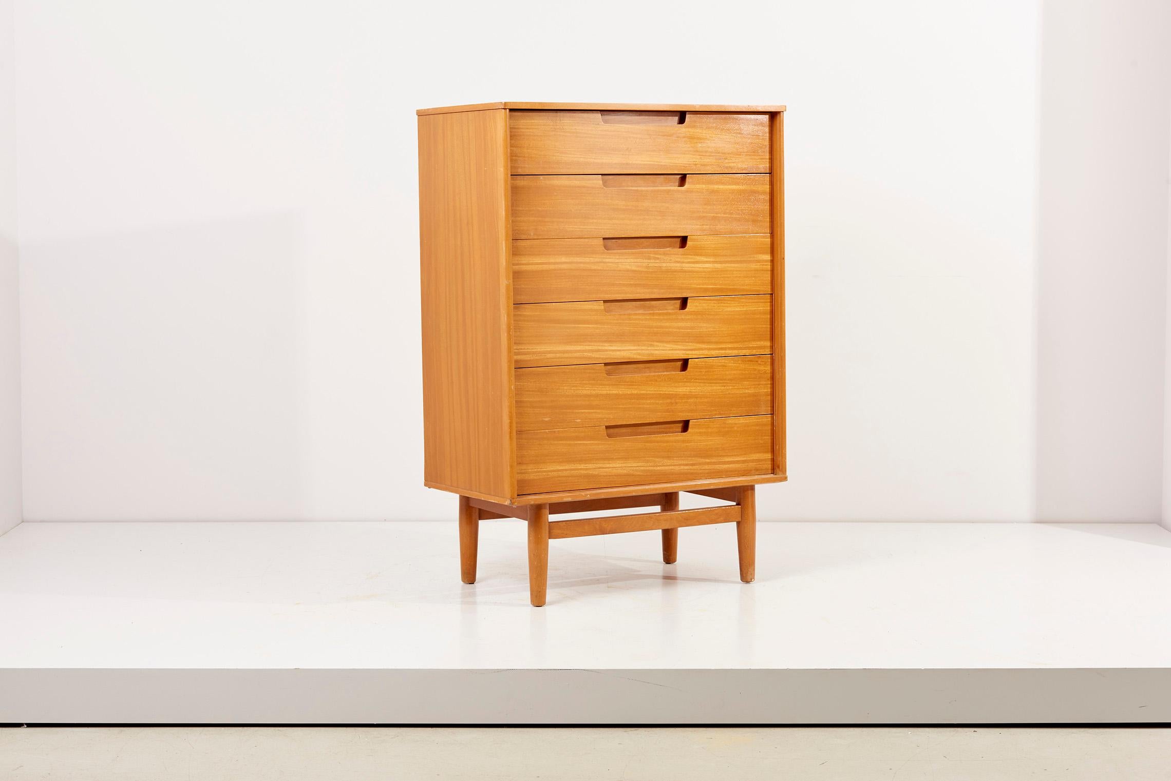 Matched Pair of Milo Baughman Dressers for Drexel, USA, 1950s 7