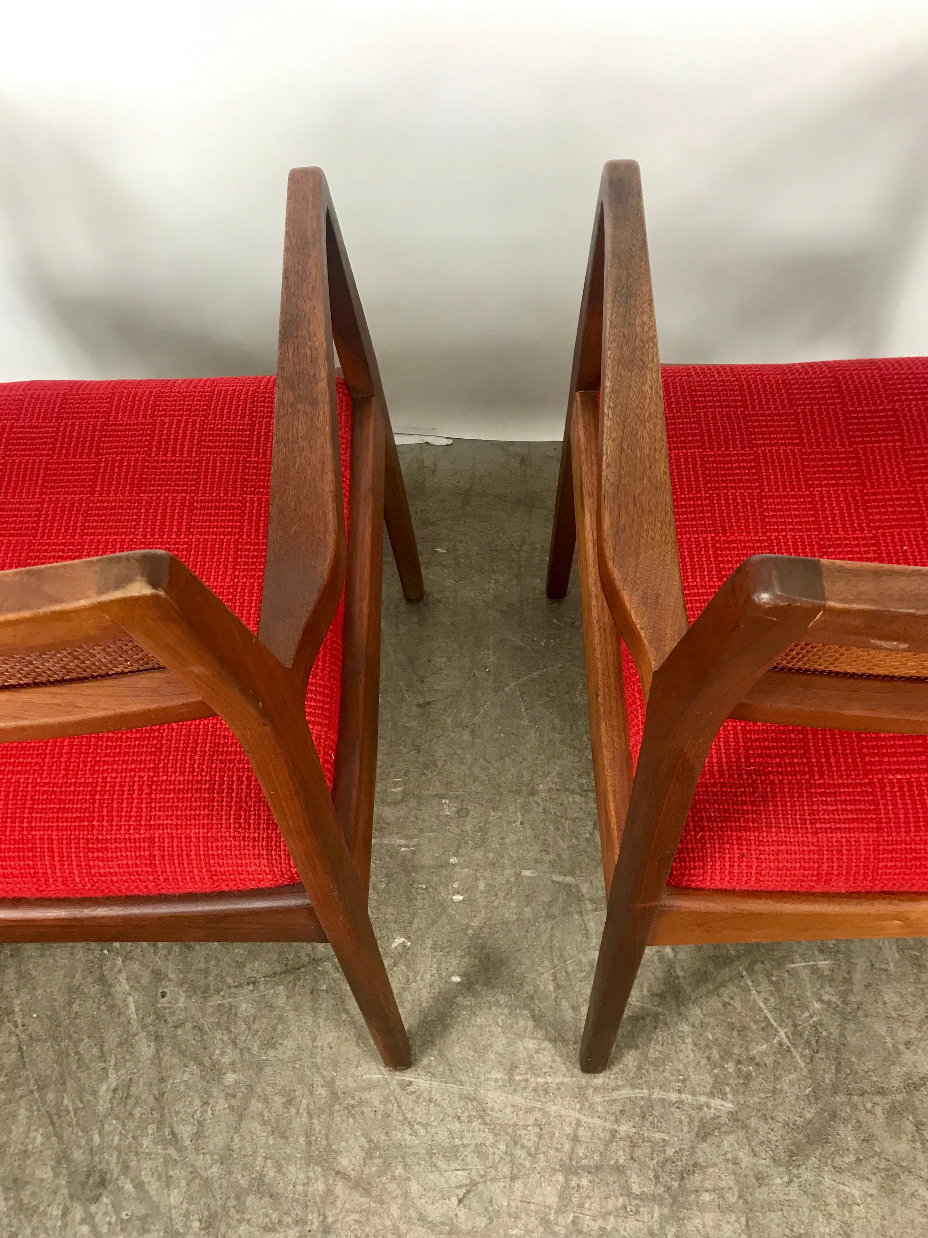 Matched Pair of Modernist Jens Risom Walnut and Caned Back Lounge Chair 1