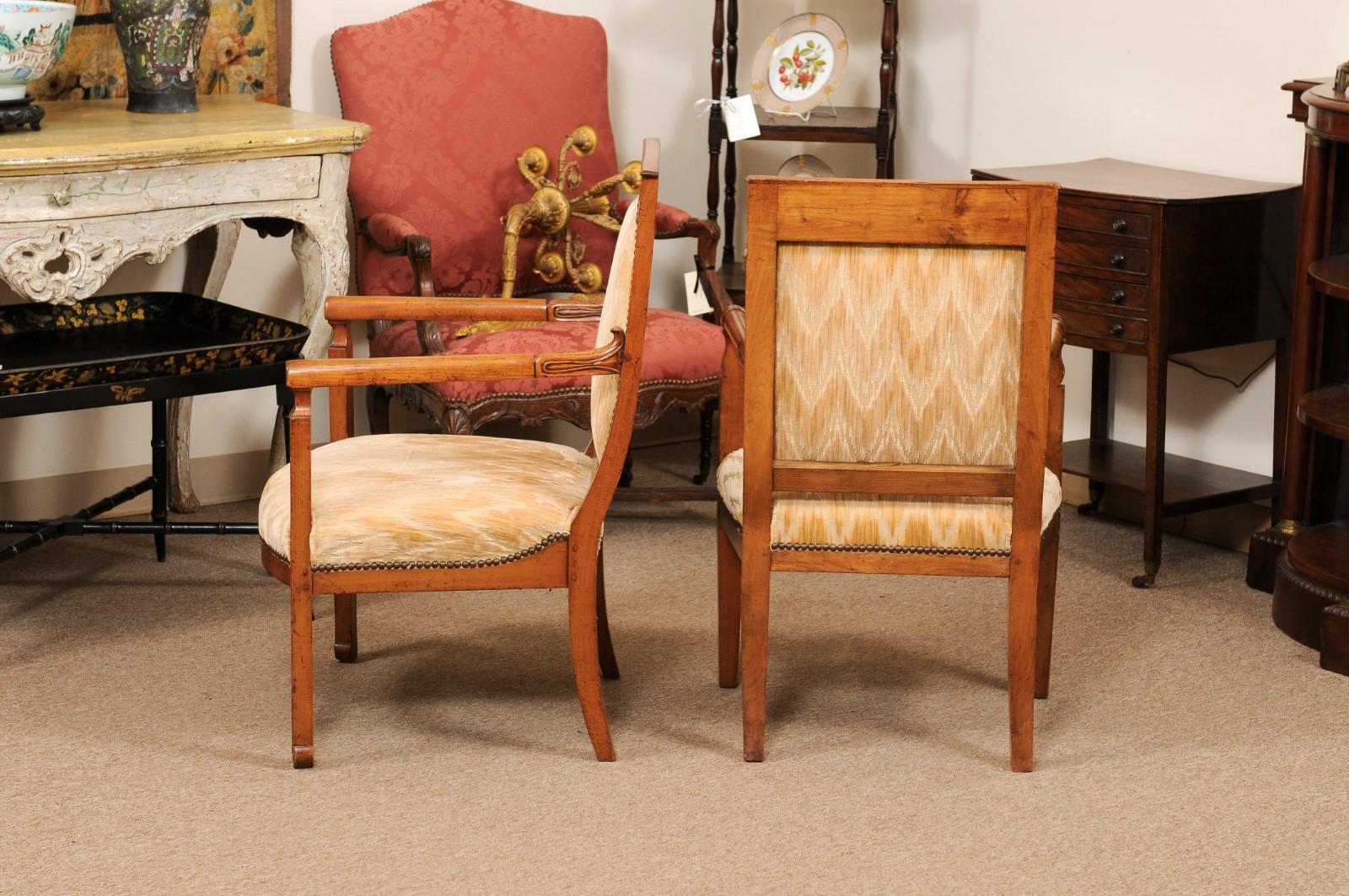 Matched Pair of Neoclassical Style Walnut Armchairs, 20th Century France For Sale 8