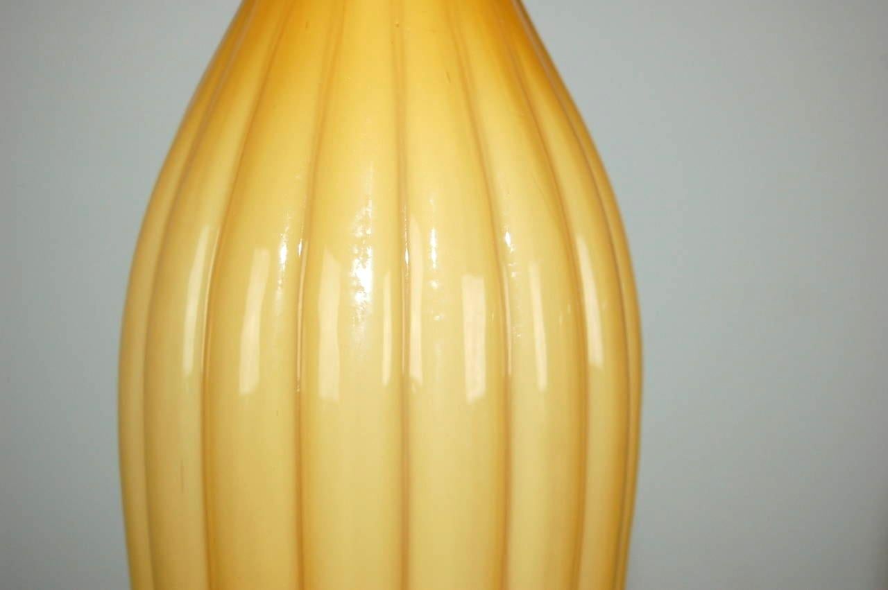 Paar aufeinander abgestimmte Vintage Murano Lampen in Butterscotch Creme (Geblasenes Glas) im Angebot