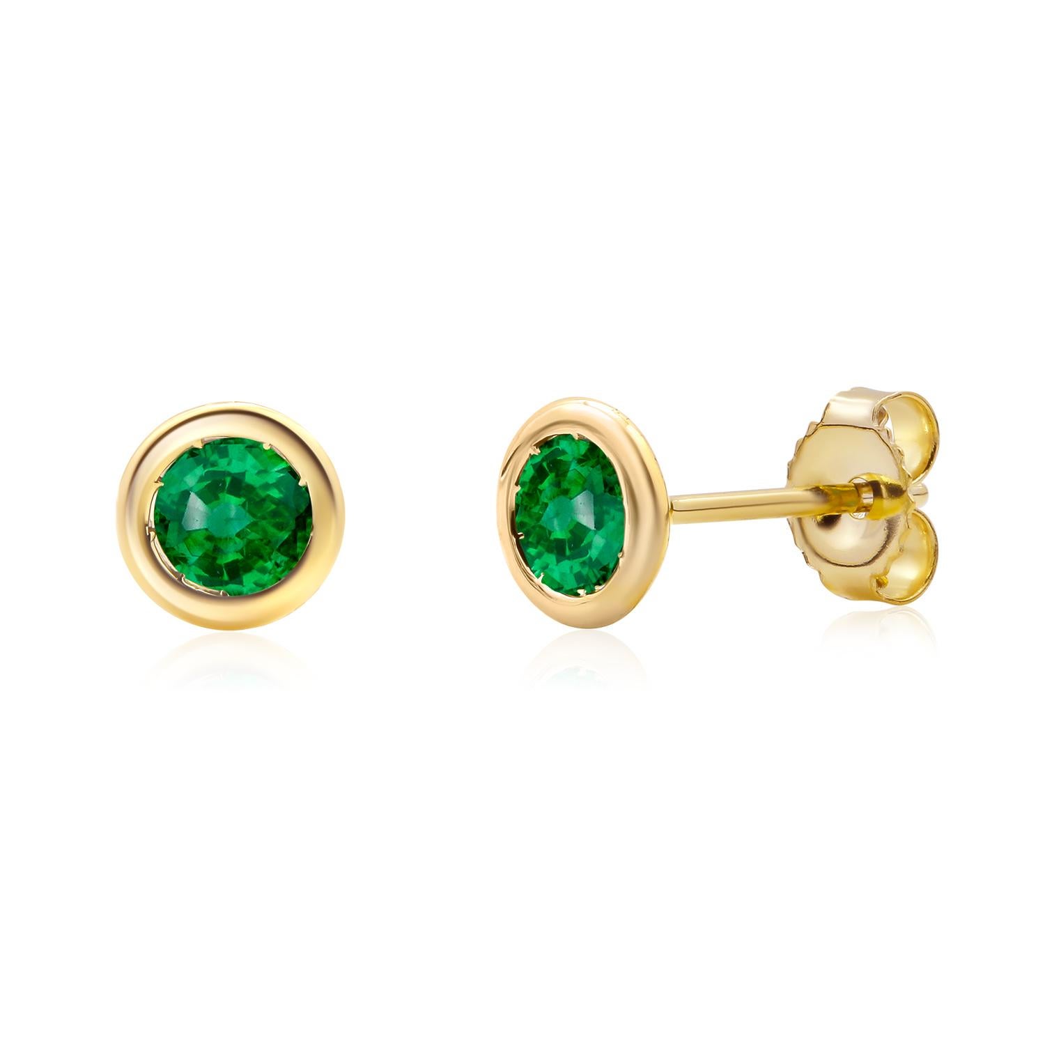 Matched Round Emerald 0.40 Carats Bezel Set Yellow Gold 0.23 Inch Stud Earrings 1