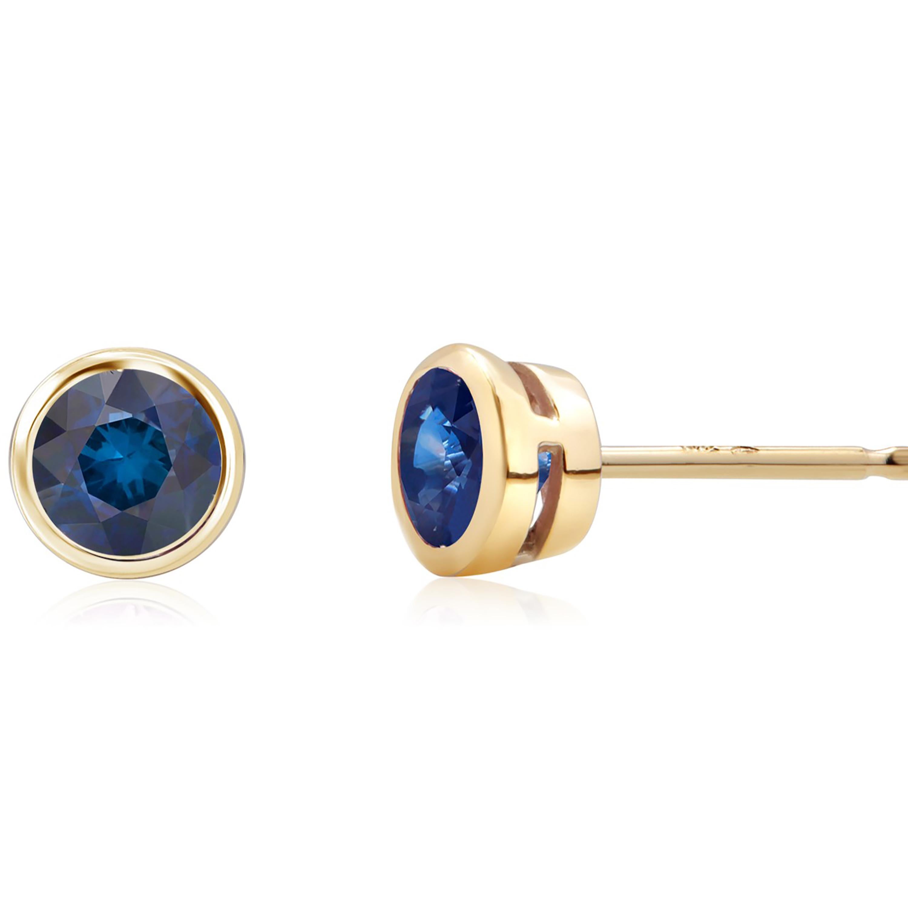 Round Cut Matched Round Sapphire 0.40 Carat 14 Karat Yellow Gold 0.15 Inch Stud Earrings  For Sale