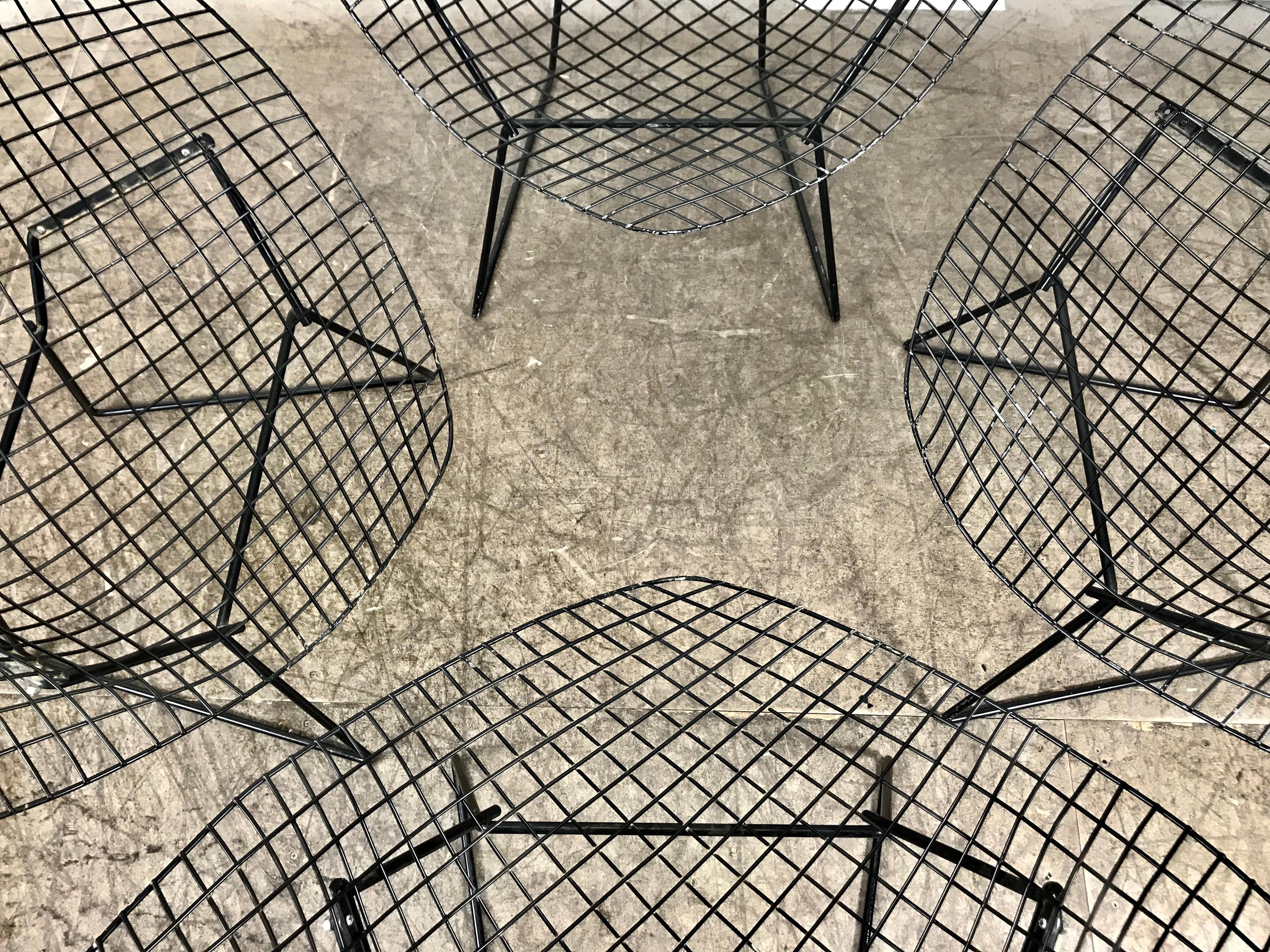 American Matched Set of 4 Midcentury Bertoia Diamond Chairs, Knoll