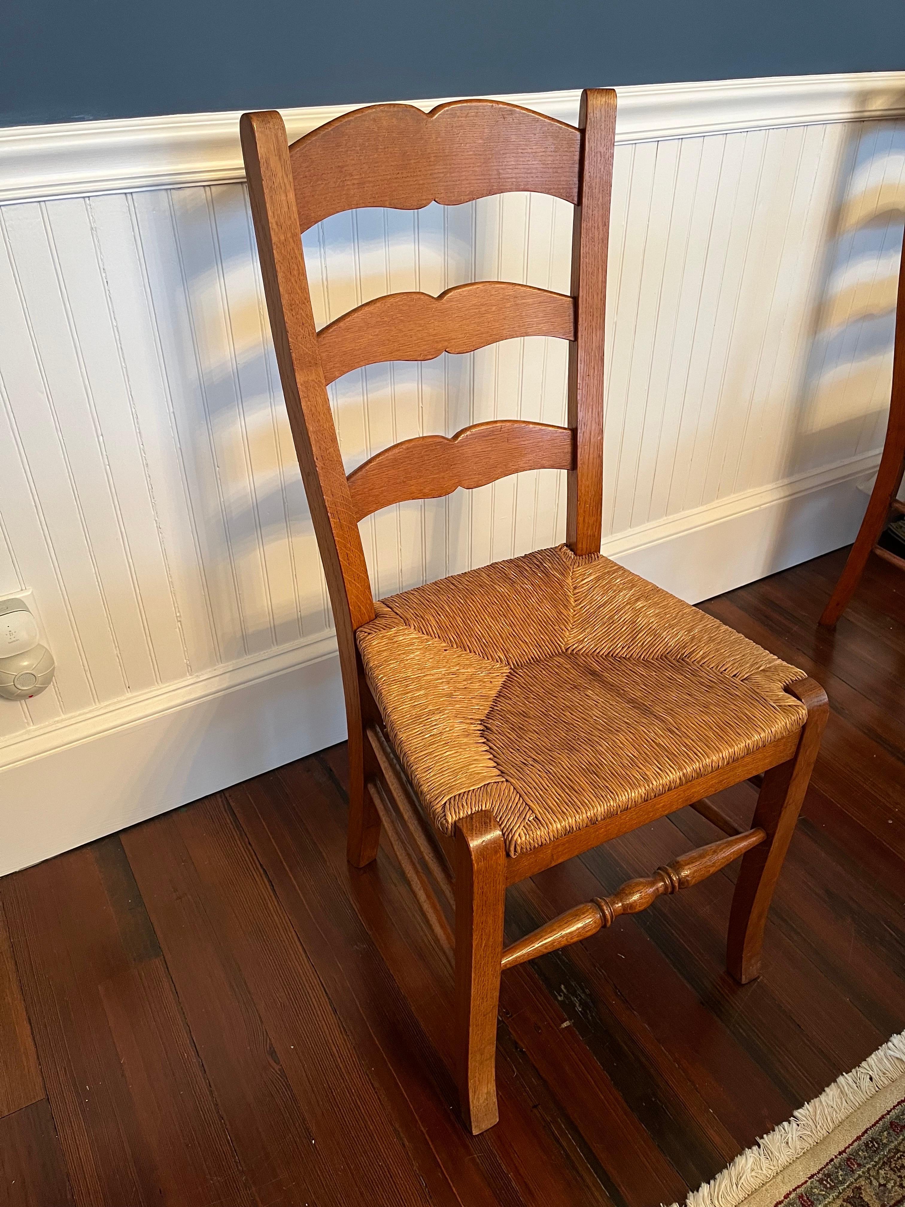 Matched Set of Four Oak Ladder Back Rush Dining Chairs 3
