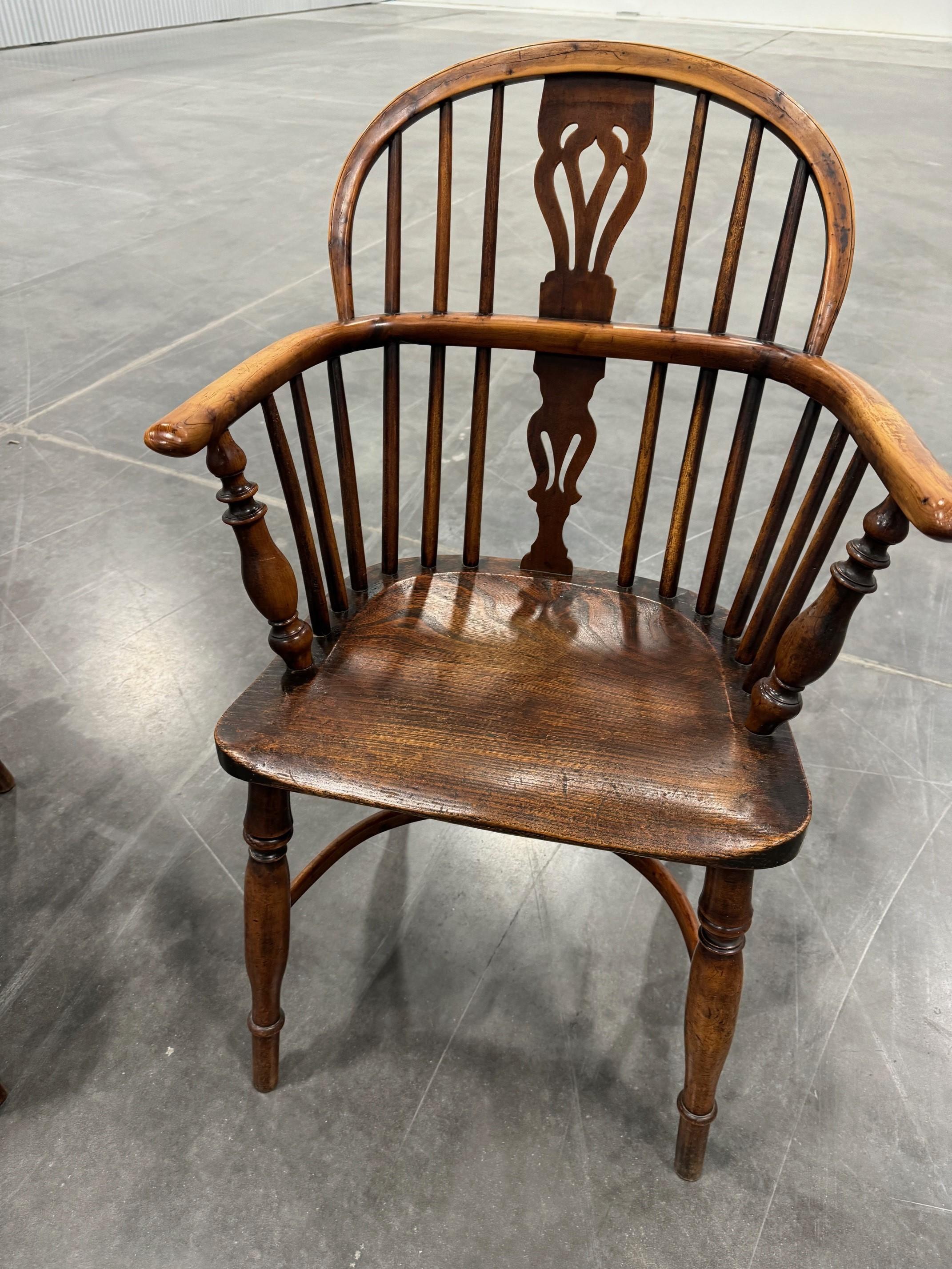 Matched Set of Two Early Low back Yew Wood Windsor Chairs For Sale 5