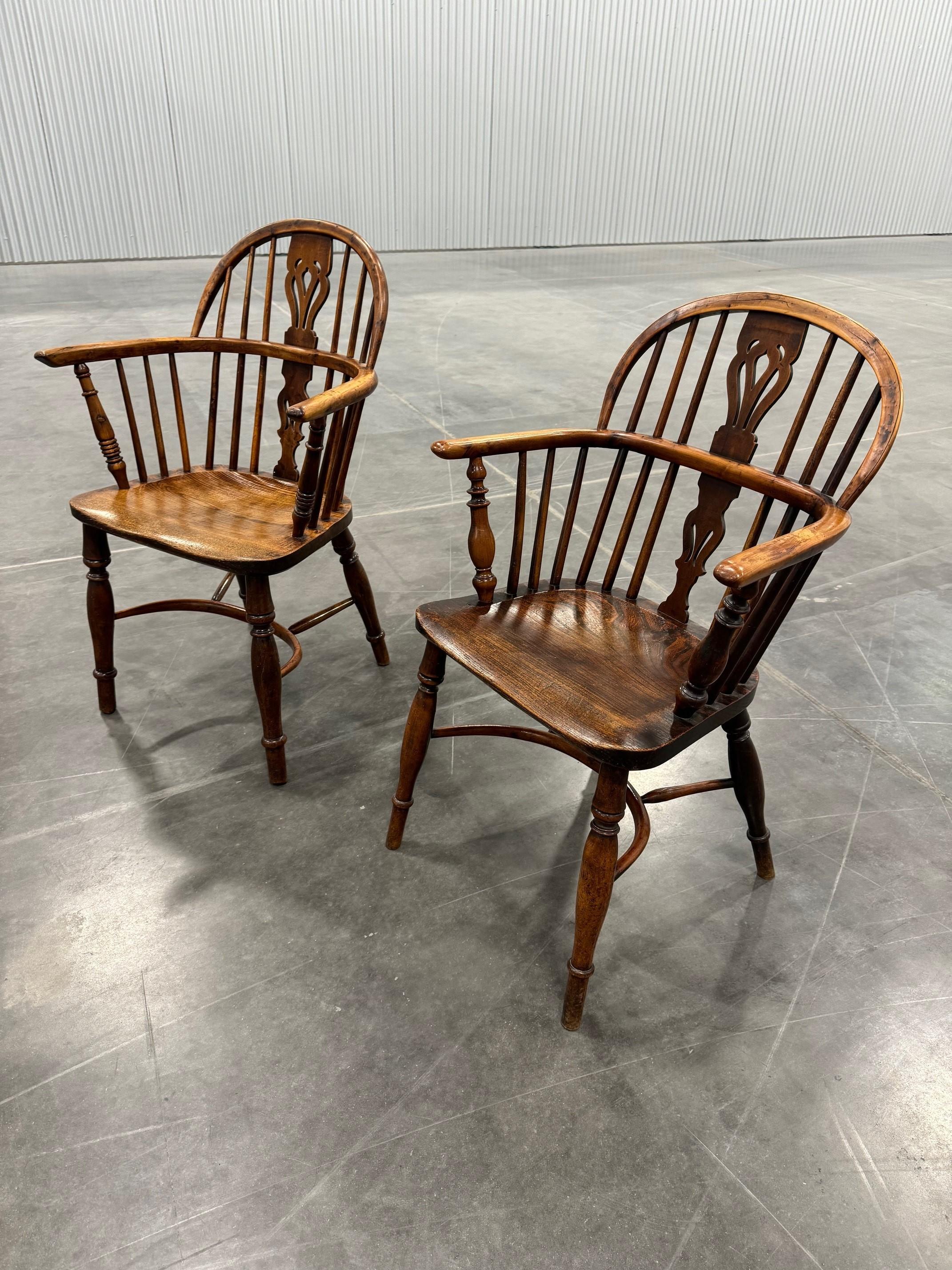 Matched Set of Two Early Low back Yew Wood Windsor Chairs For Sale 7