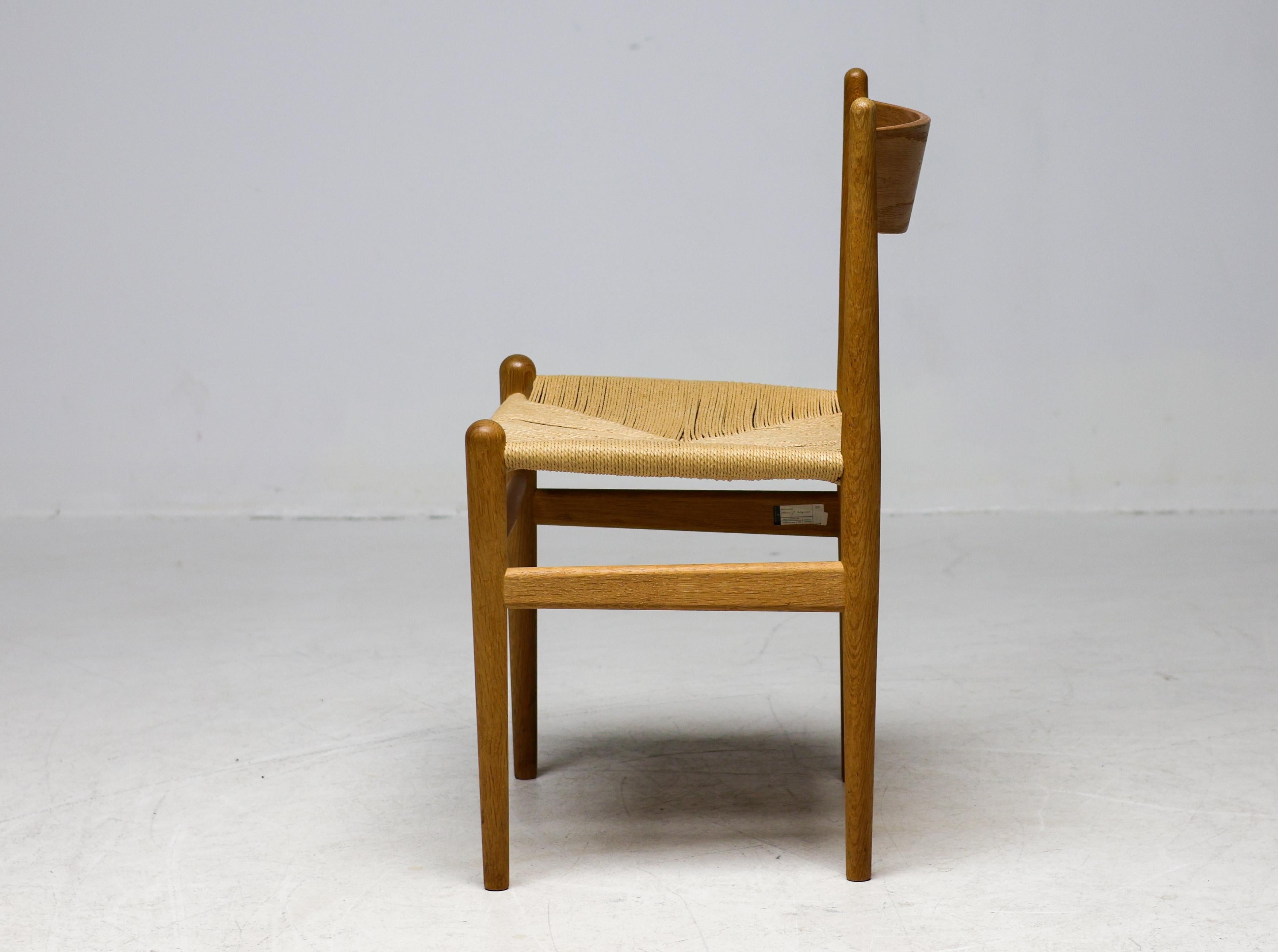 Matching CH36 Dining Chairs, Soap Treated Oak by Hans J. Wegner for Carl Hansen In Good Condition For Sale In Dronten, NL