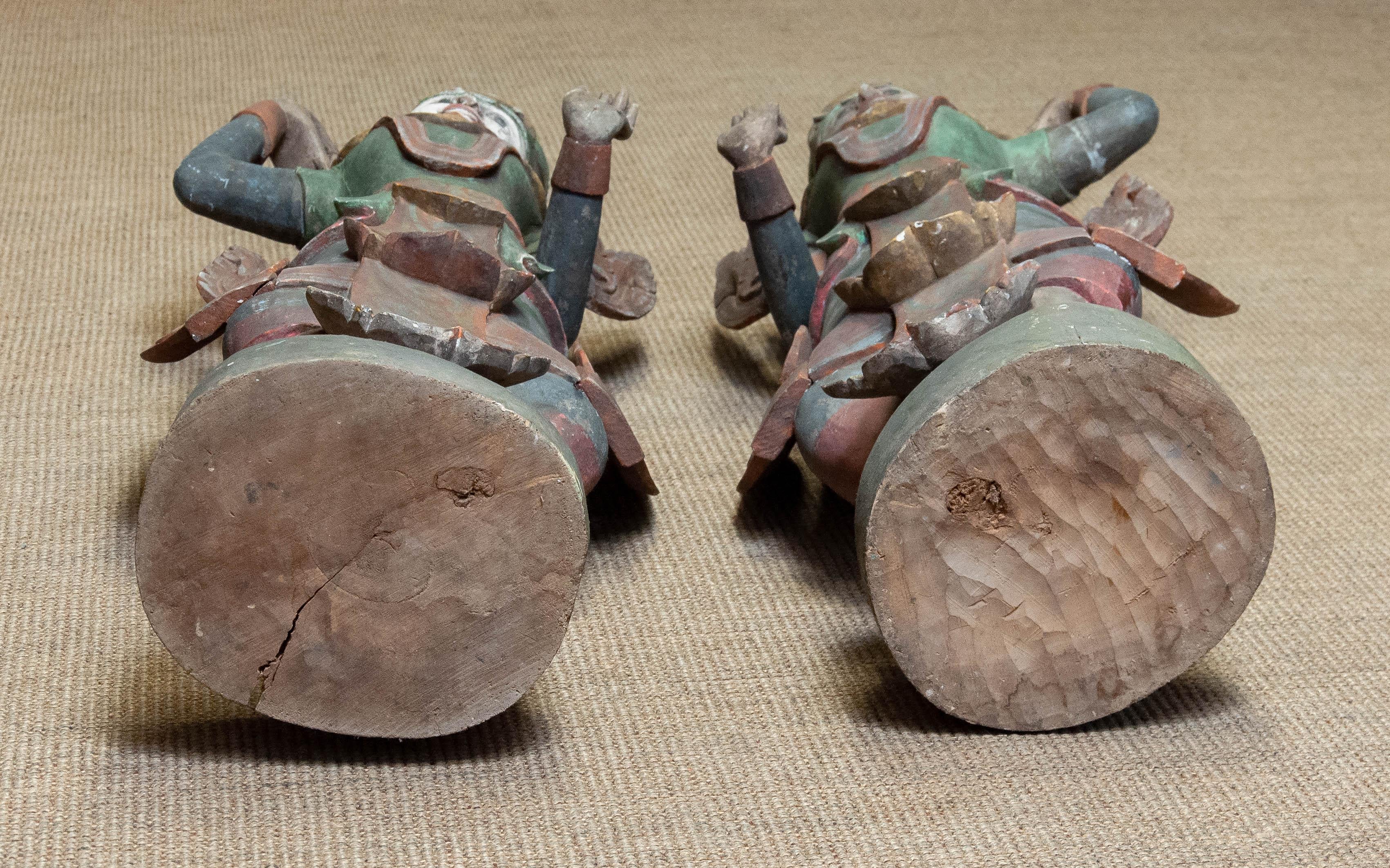 Matching Couple / Pair Large Polychromed Burmese Nat Temple Dancers en vente 3