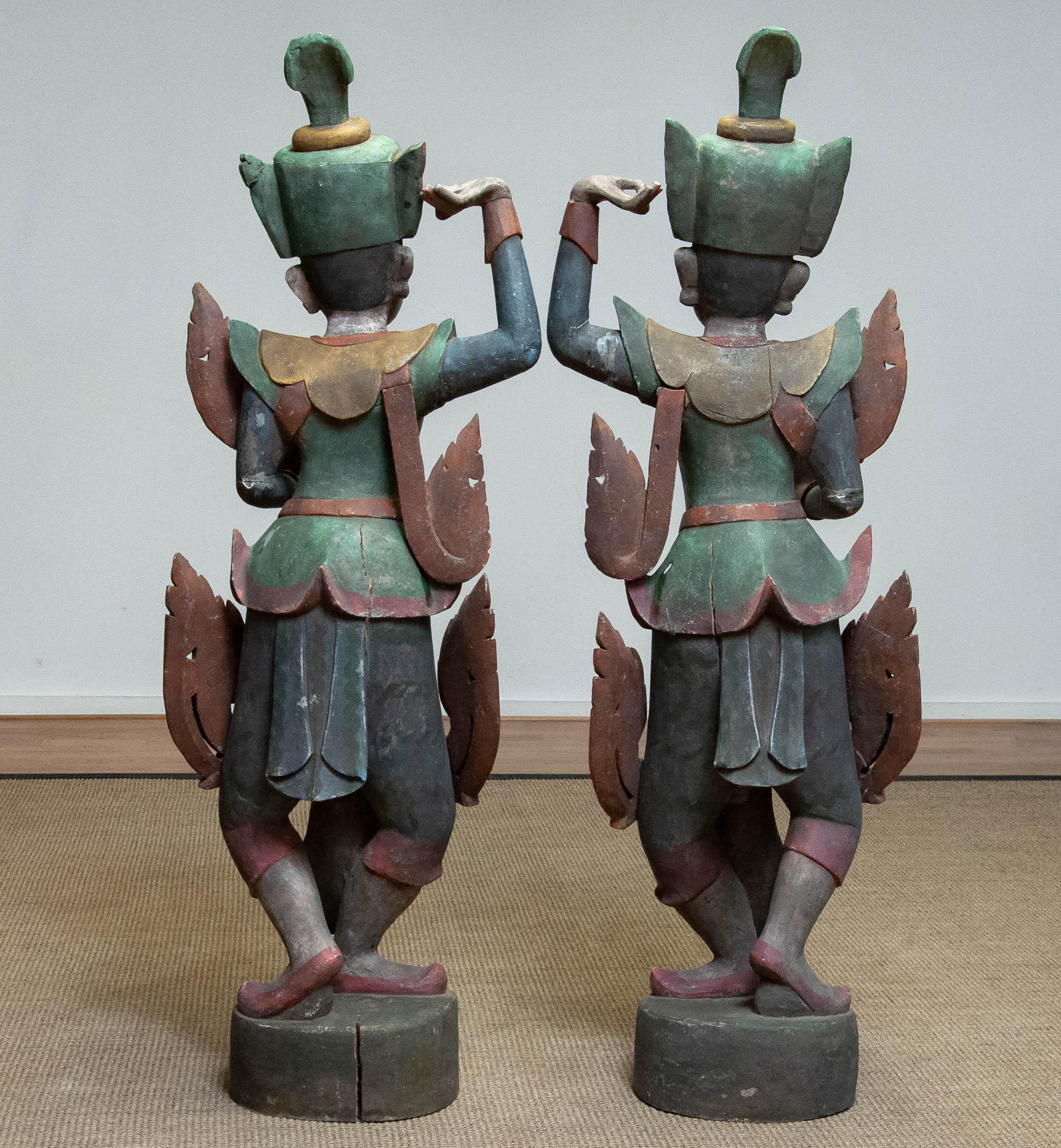 Matching Couple / Pair Large Polychromed Burmese Nat Temple Dancers en vente 4