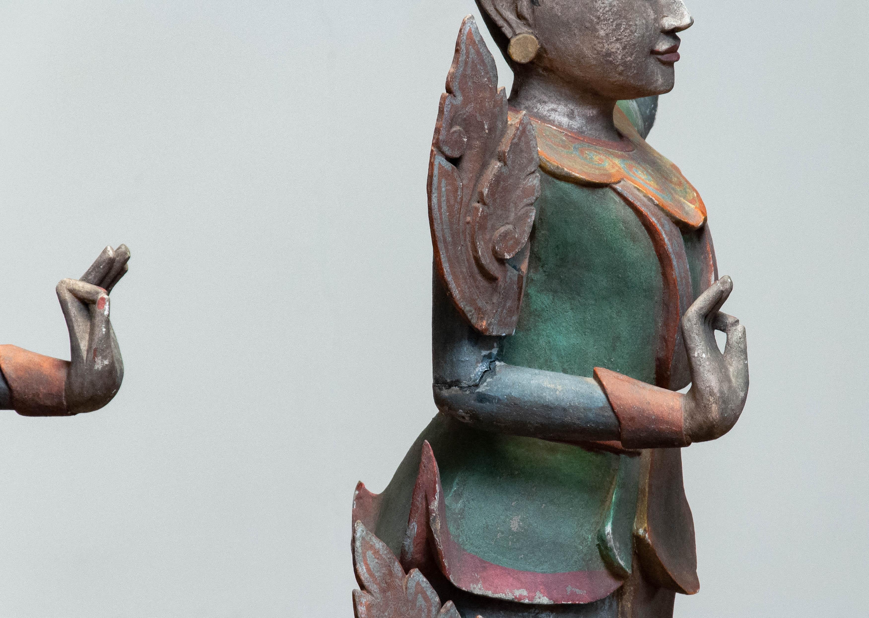 Matching Couple / Pair Large Polychromed Burmese Nat Temple Dancers en vente 7