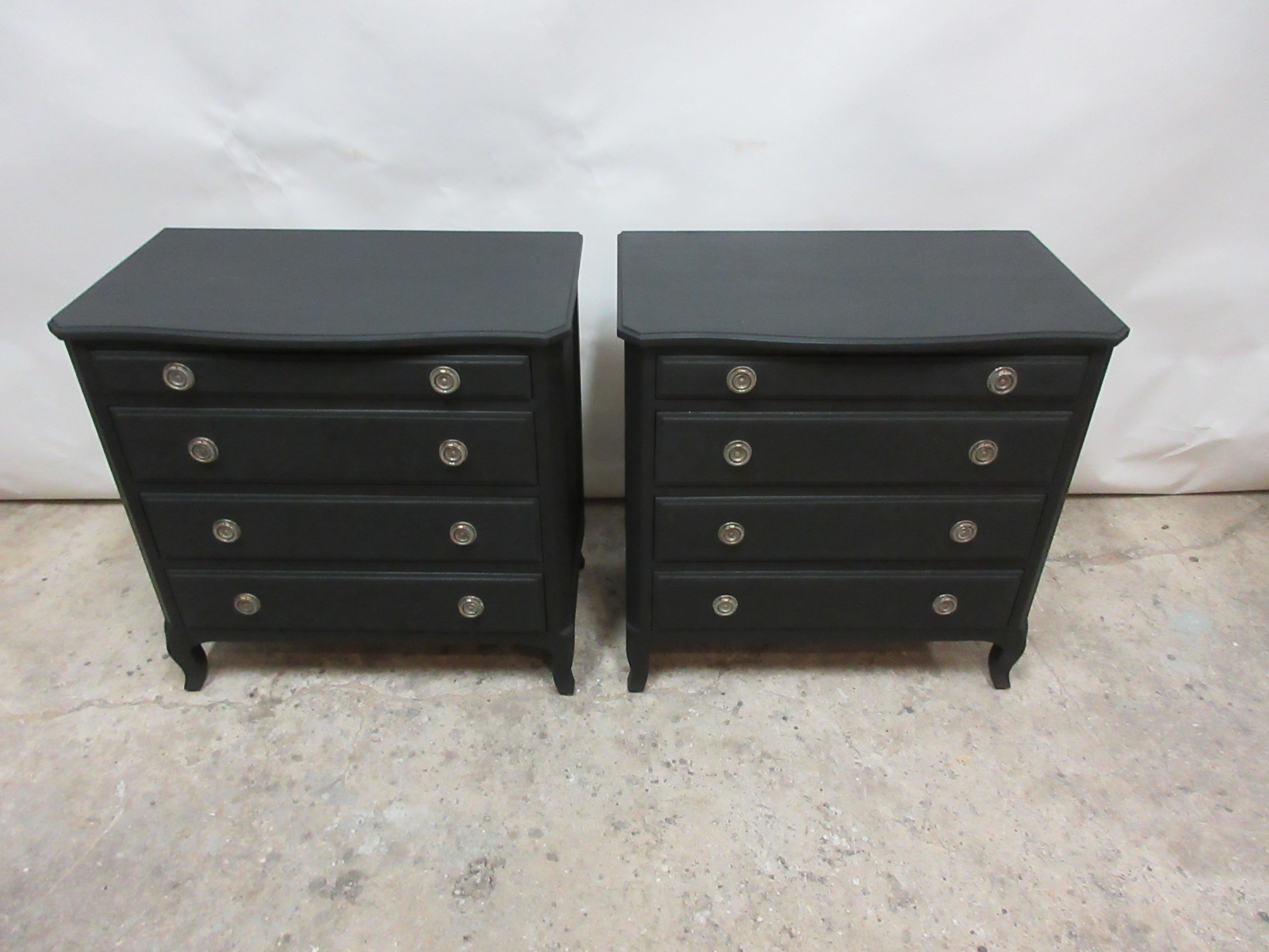 Country Matching Midnight Black Chest of Drawers For Sale