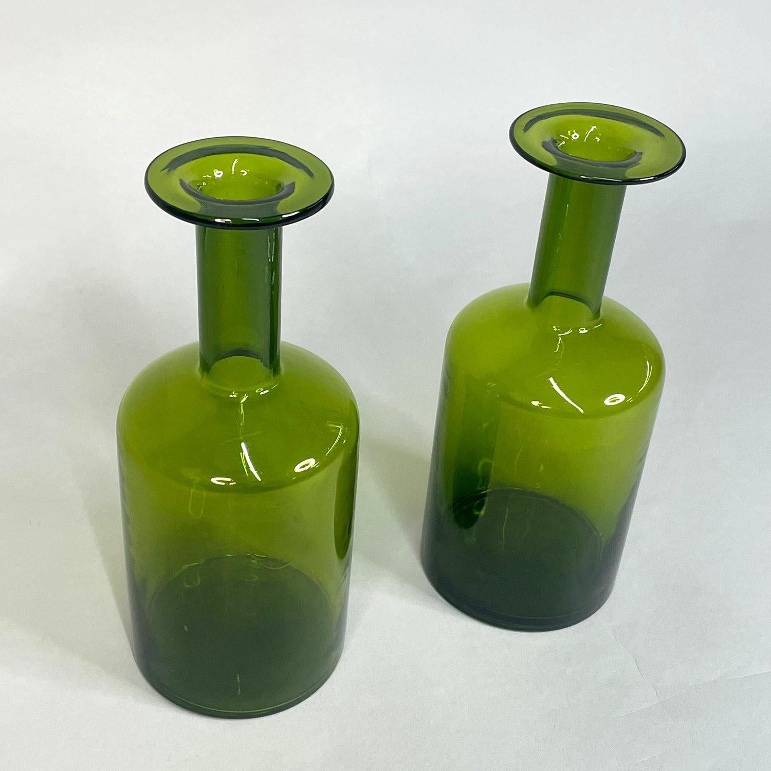 Metà XX secolo Vasi in vetro danese coordinati Otto Brauer per Holmgaard Greene & Greene in vendita