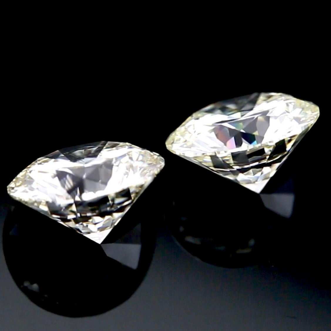 Coppia di diamanti tondi Brillianti 3,37ct e 3,27ct K-VS1/VVS2 GIA EX in vendita 3