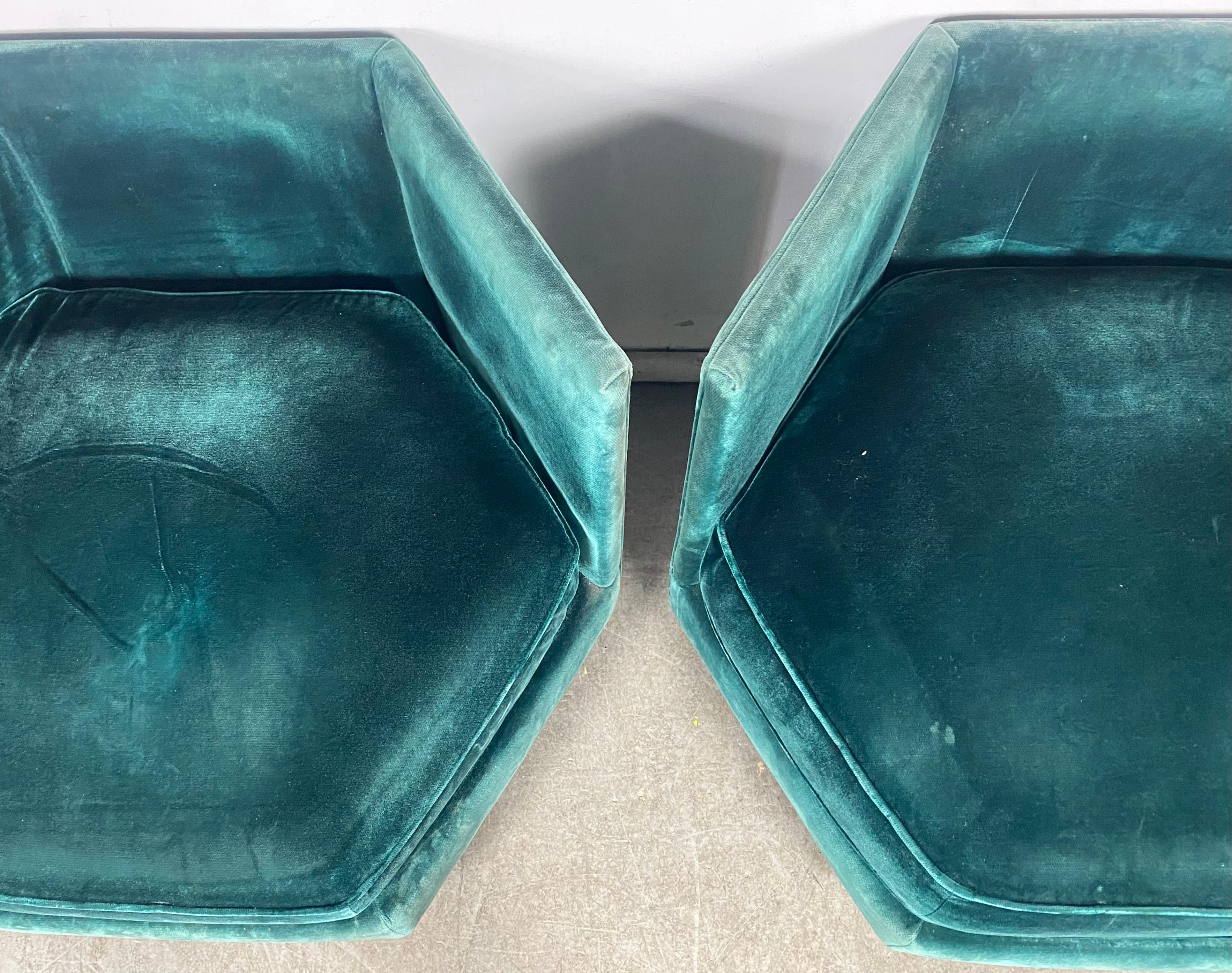 Lacquered Matching Pair 1970s Emerald Green Mohair Hex Lounge Chairs 