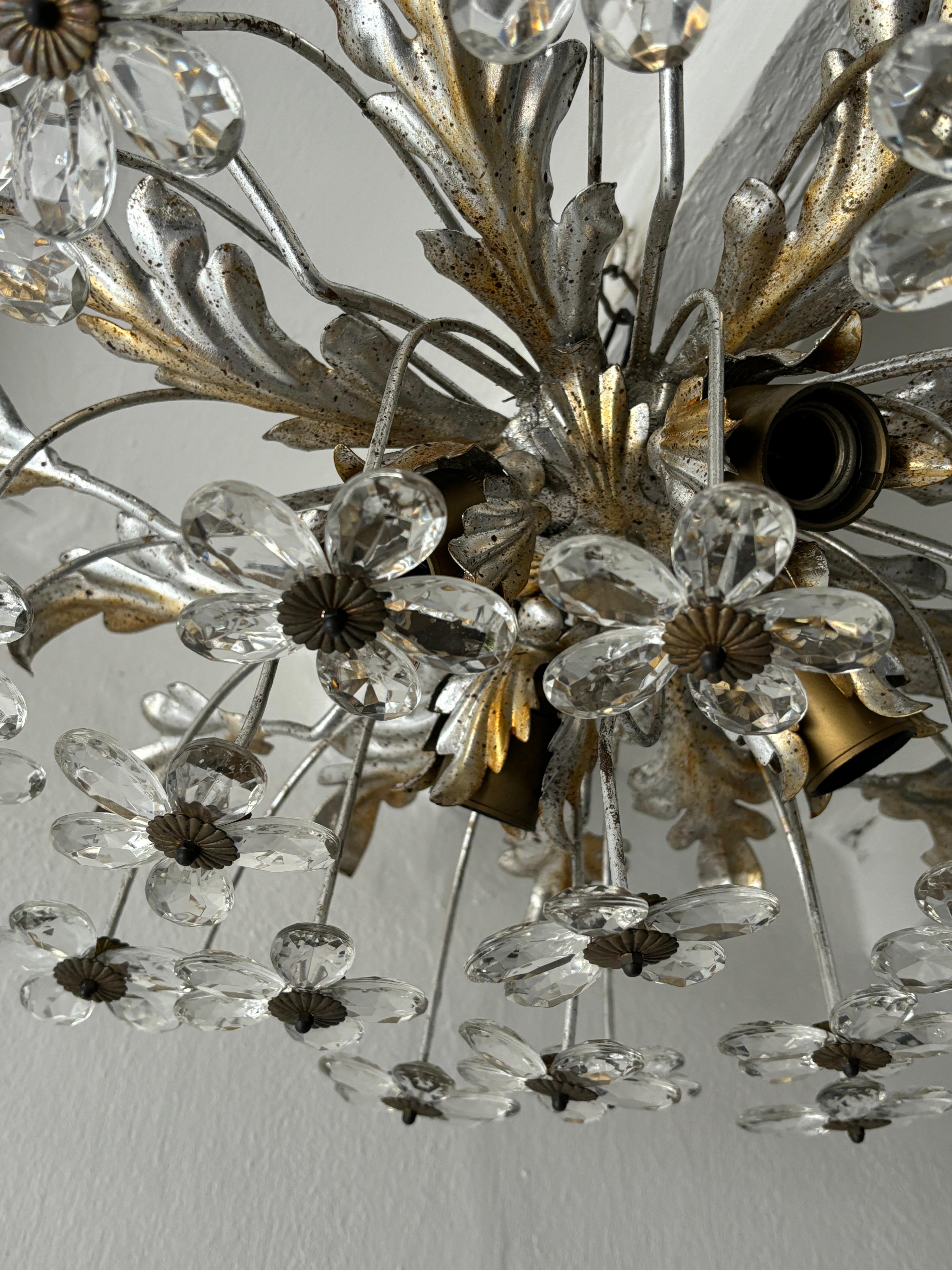 Matching Pair Flush Mount Maison Baguès Crystal Flowers Gold/Silver Chandelier In Good Condition For Sale In Firenze, Toscana