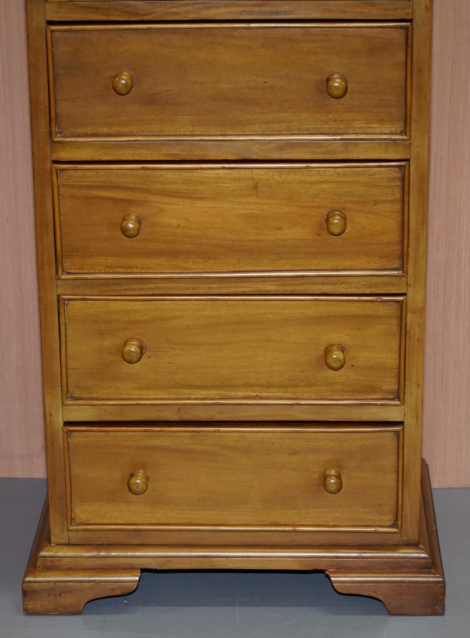 Modern Matching Pair of Tall Light Mahogany Tallboy Chests of Drawers Part Suite