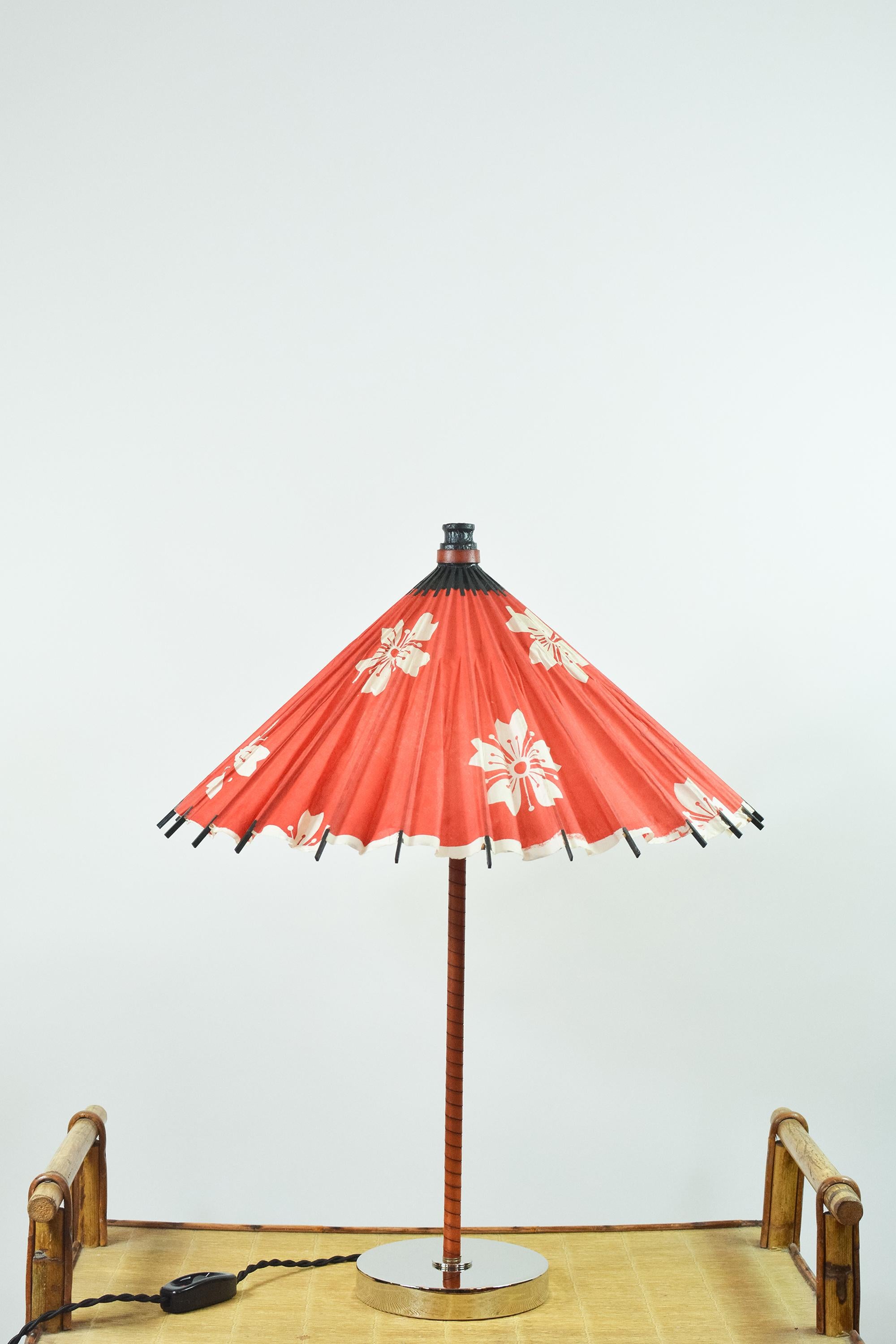Matching Pair of Aloha Modern Leather Lamps with Vintage Japanese Parasol Shades For Sale 9