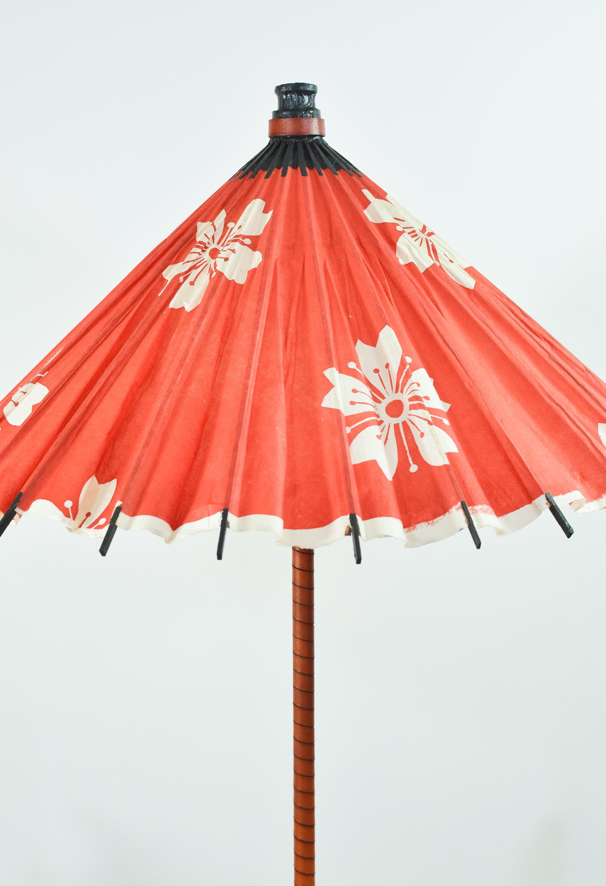 Matching Pair of Aloha Modern Leather Lamps with Vintage Japanese Parasol Shades For Sale 10