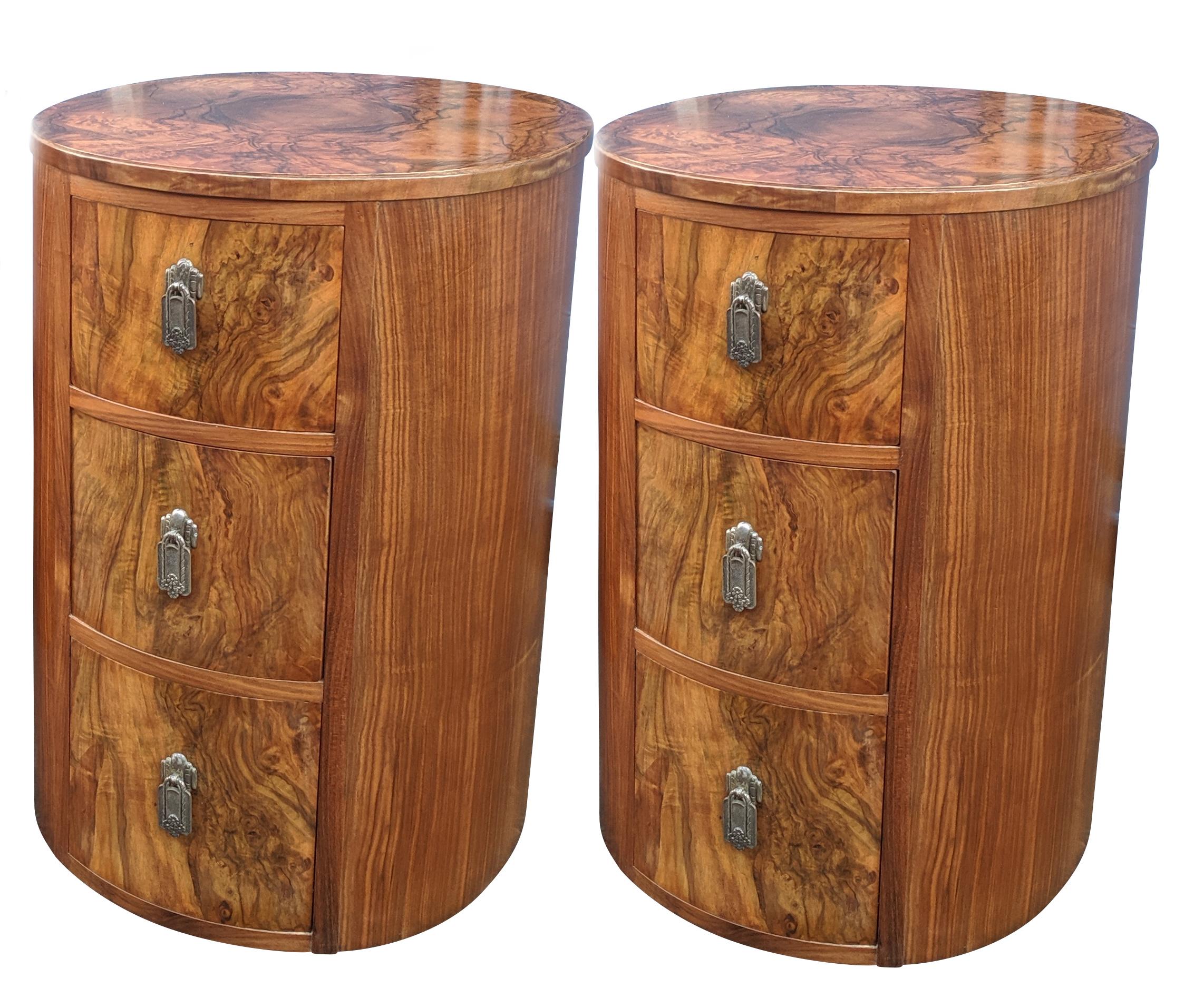 Matching Pair of Art Deco Oval Shaped Bedside Cabinet Tables, circa 1930 In Good Condition In Devon, England