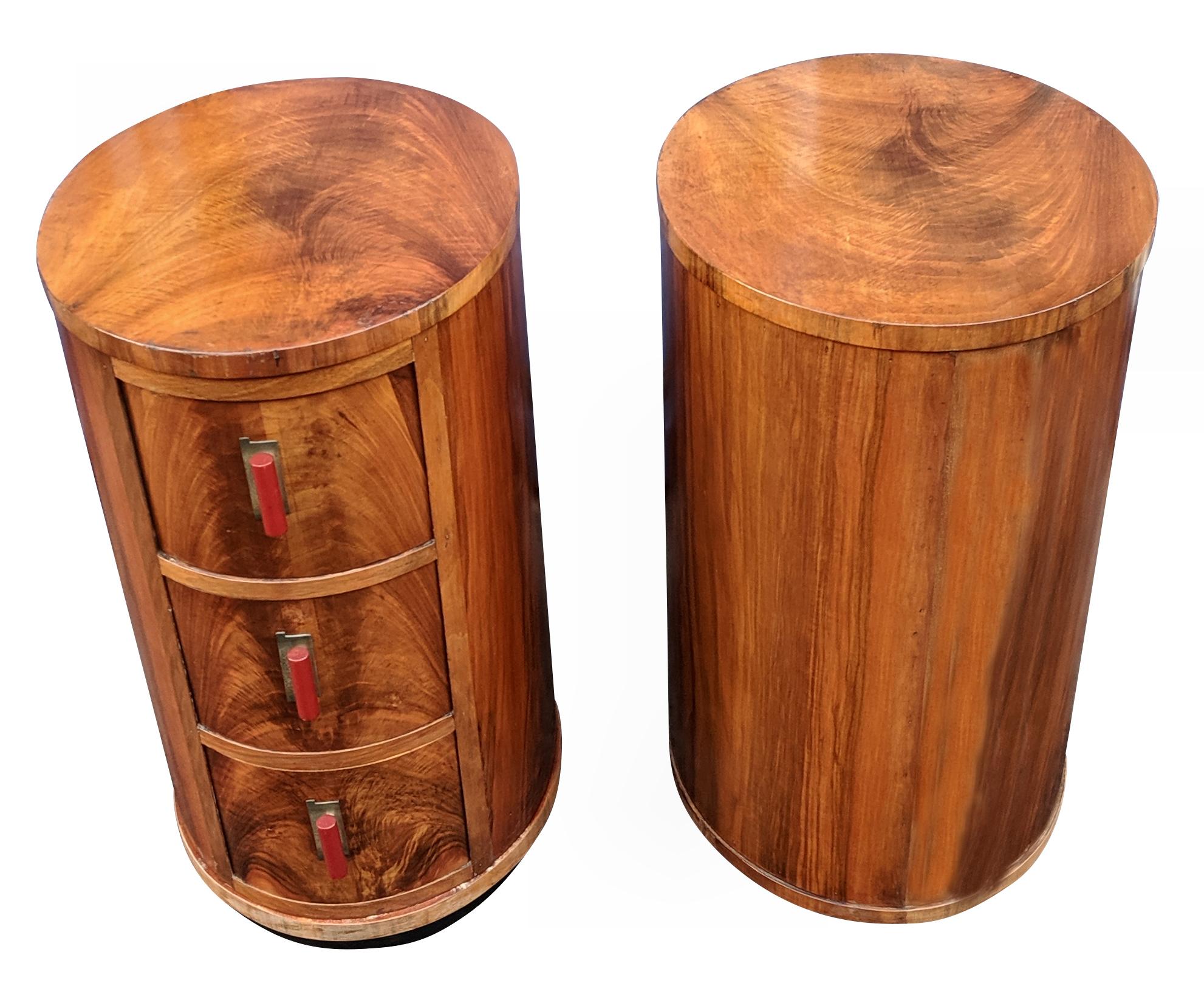 Matching Pair of Art Deco Oval Shaped Bedside Cabinet Tables, circa 1930 In Good Condition In Devon, England