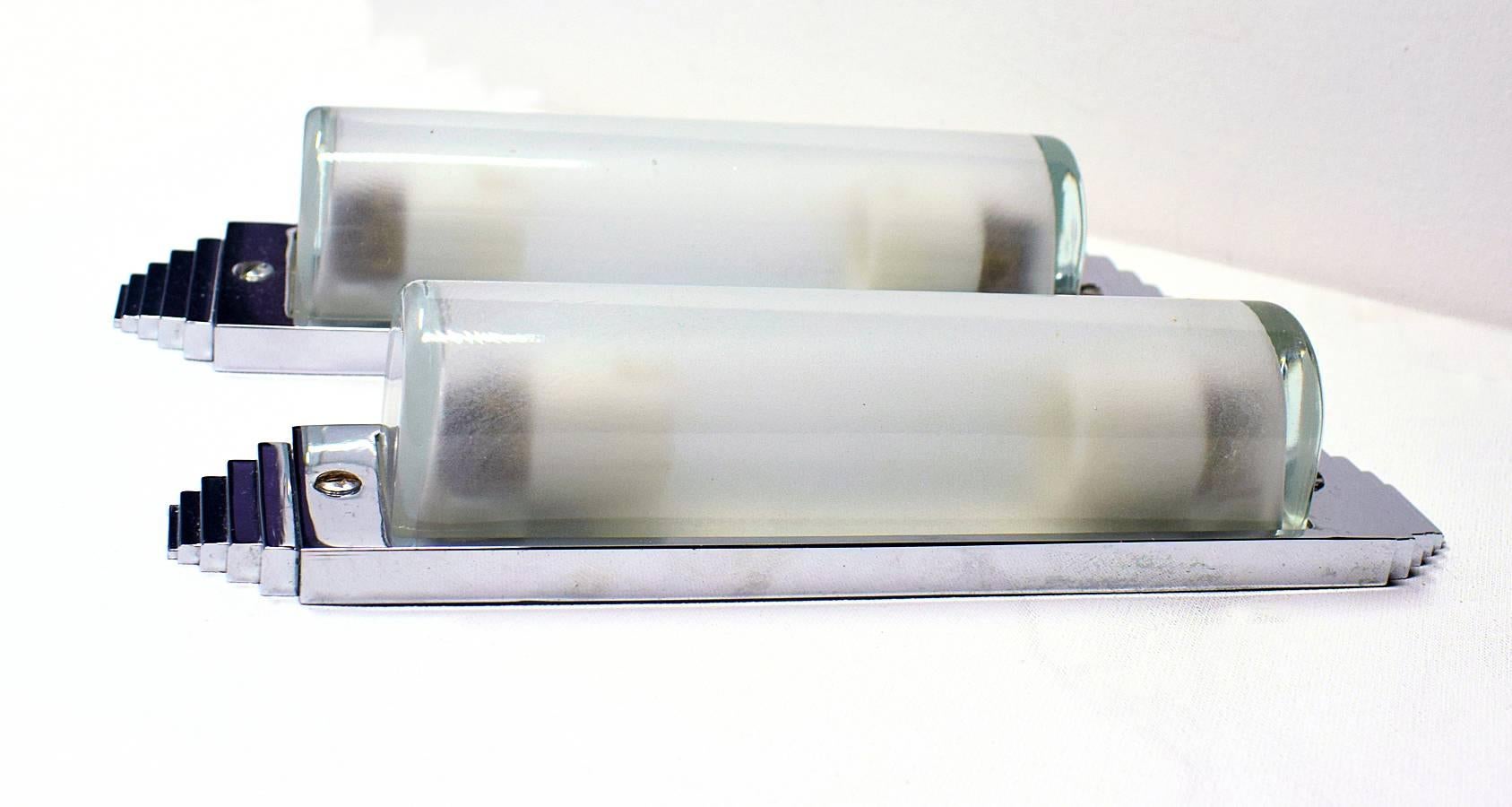 Matching Pair of Art Deco Tubular Strip Wall Light Sconces, circa 1930 In Good Condition In Devon, England