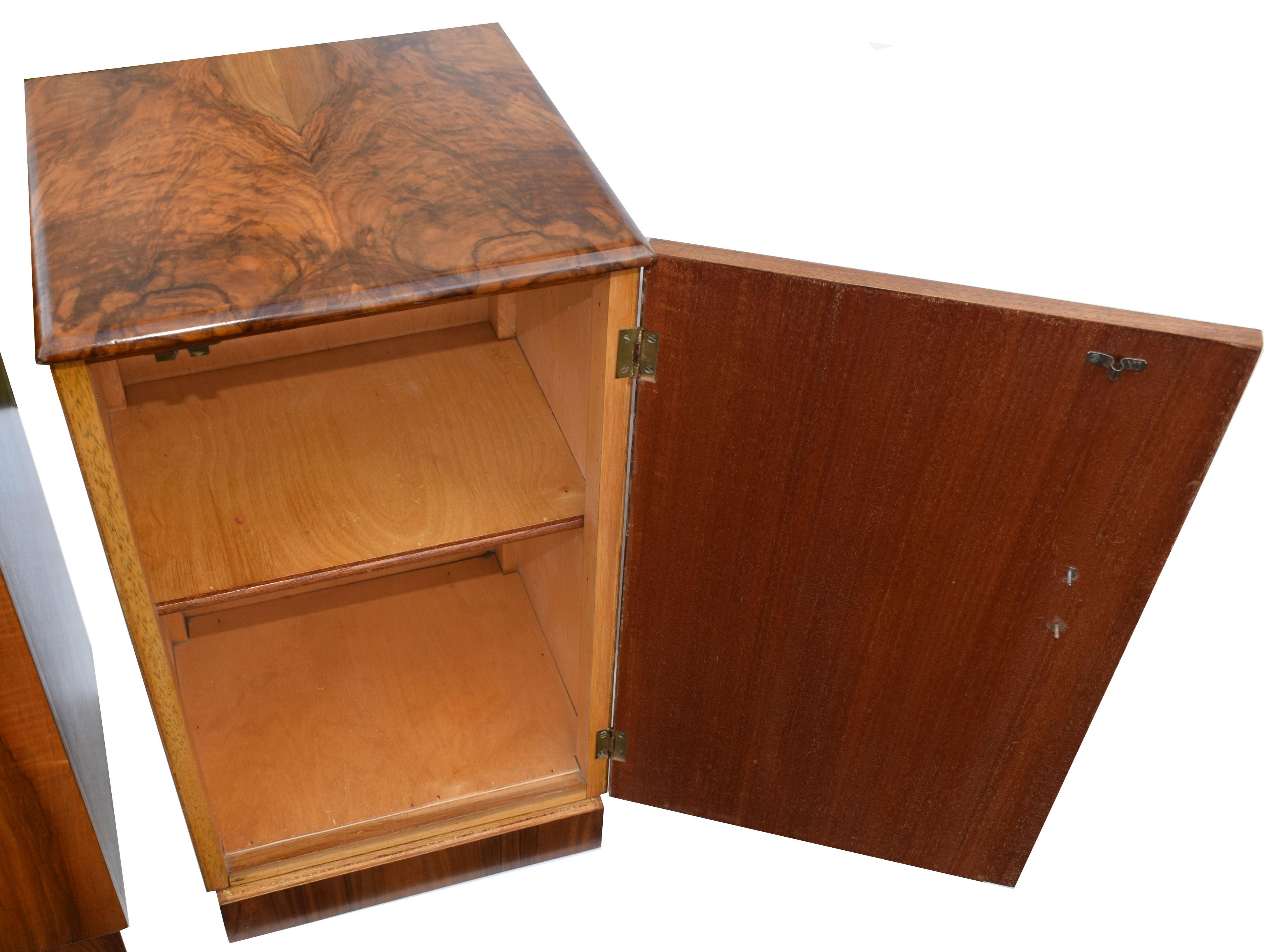 English Matching Pair of Art Deco Walnut Bedside Table Cabinets