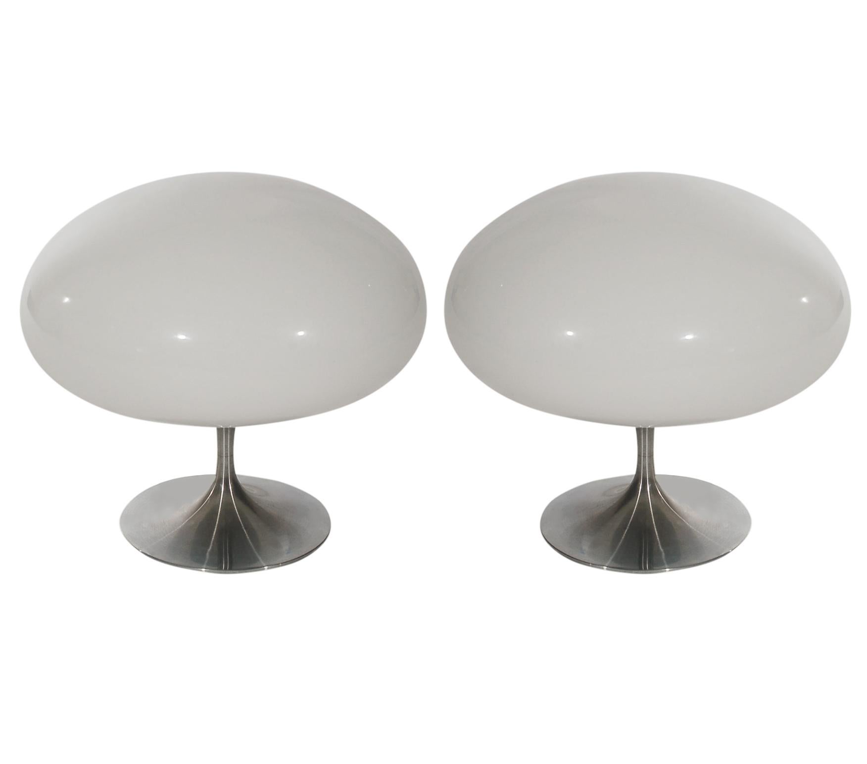 Aluminum Matching Pair of Bill Curry Mid-Century Modern Mushroom Table Lamps for Stemlite