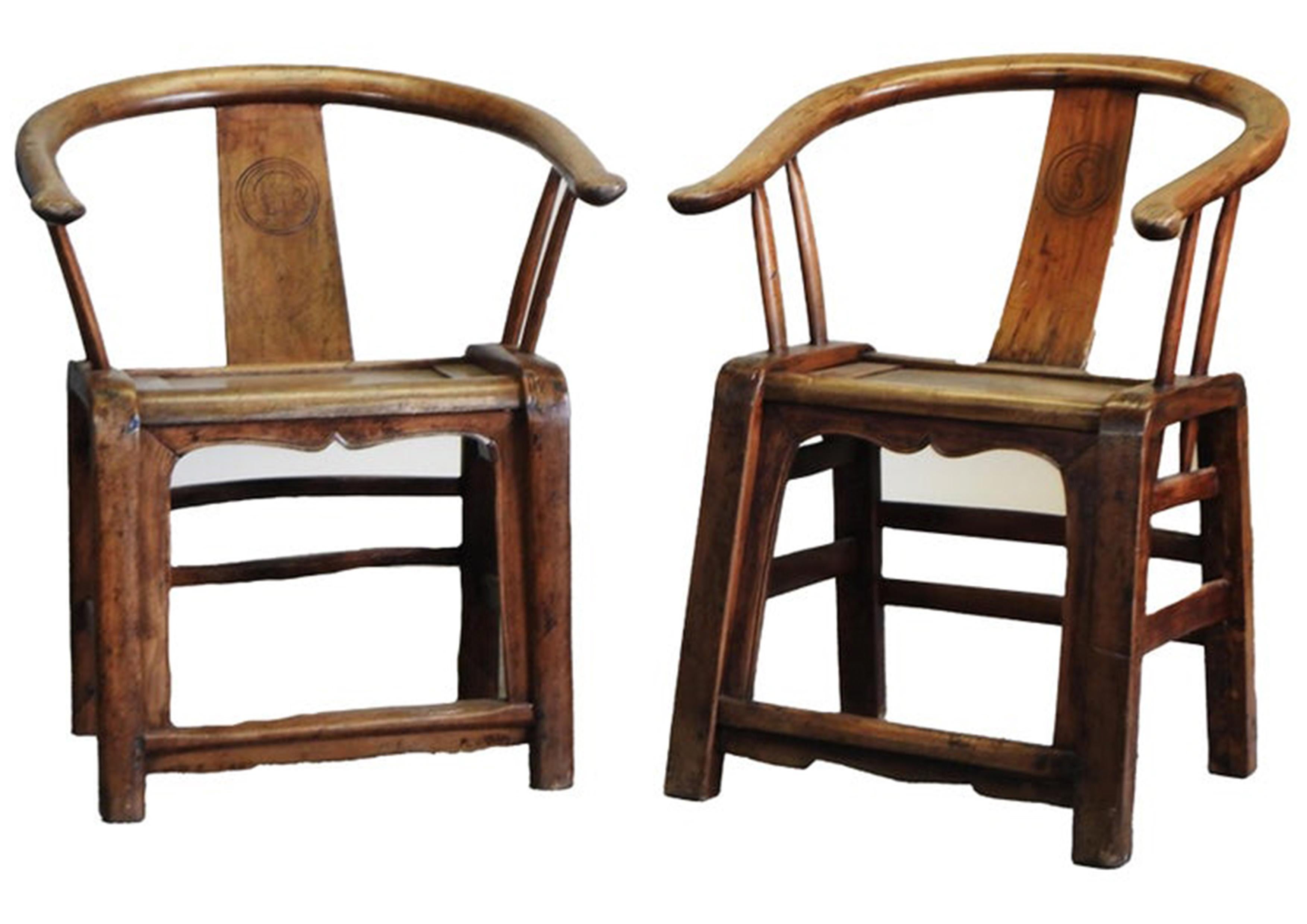 Paire de chaises de mariage anciennes en orme d'exportation chinoise avec dossier incurvé et dossiers sculptés


Conviendrait à une propriété d'époque ou moderne.

Leurs lignes intemporelles et leur design élégant embelliront n'importe quel couloir