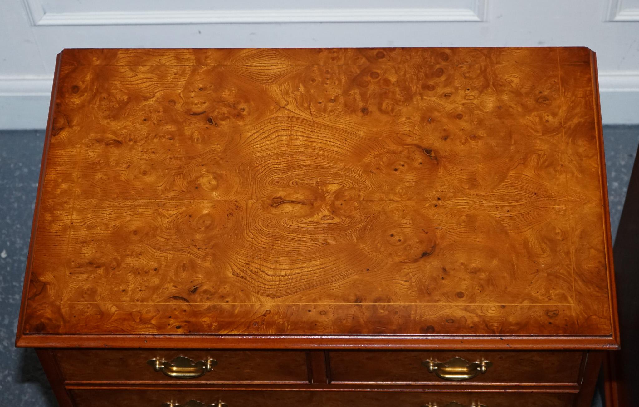 MATCHING PAIR OF ELEGANT LiGHT BURR ELM CHEST OF DRAWERS COMMODE BRASS HANDLES For Sale 5