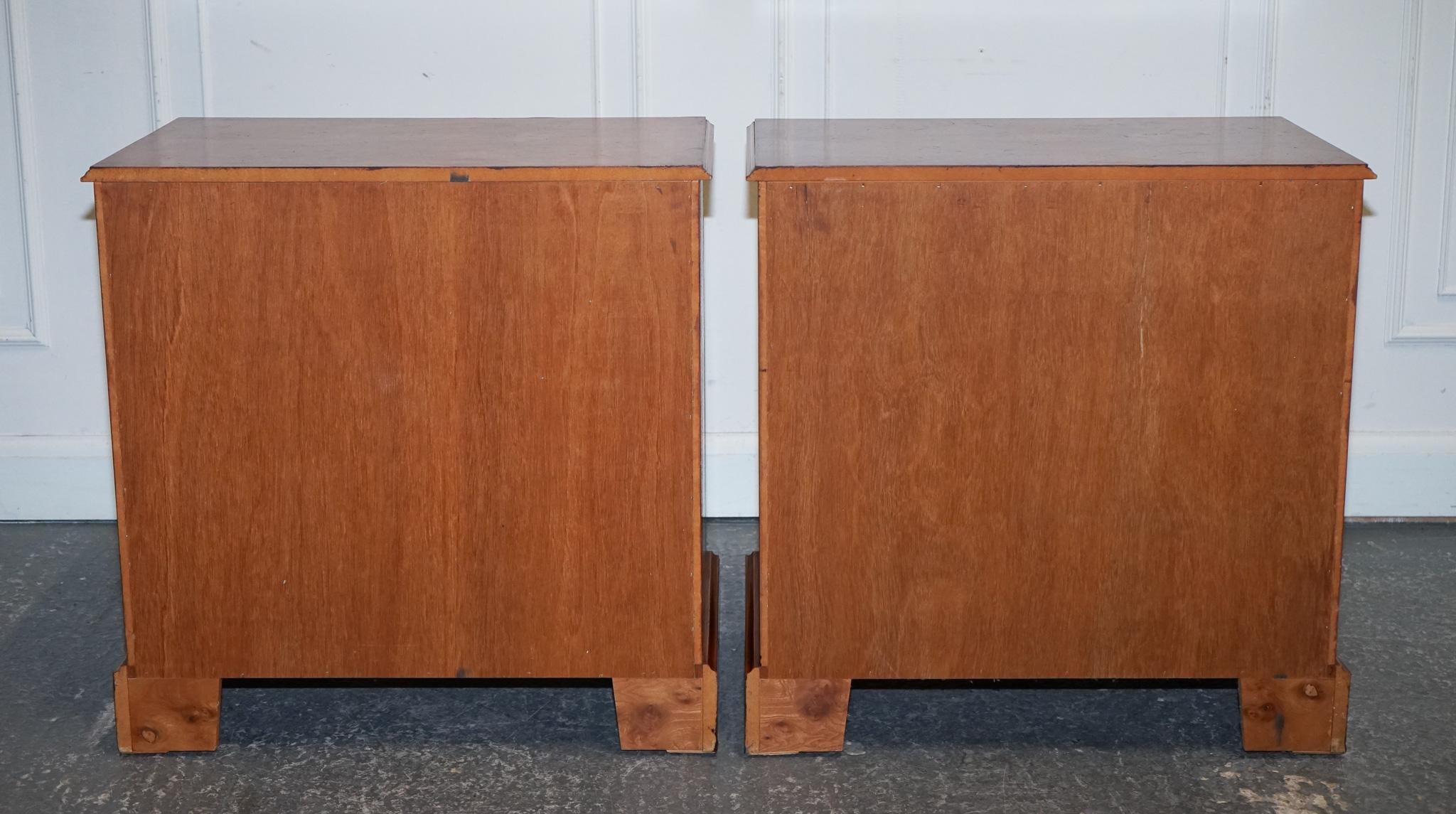 MATCHING PAIR OF ELEGANT LiGHT BURR ELM CHEST OF DRAWERS COMMODE BRASS HANDLES For Sale 8