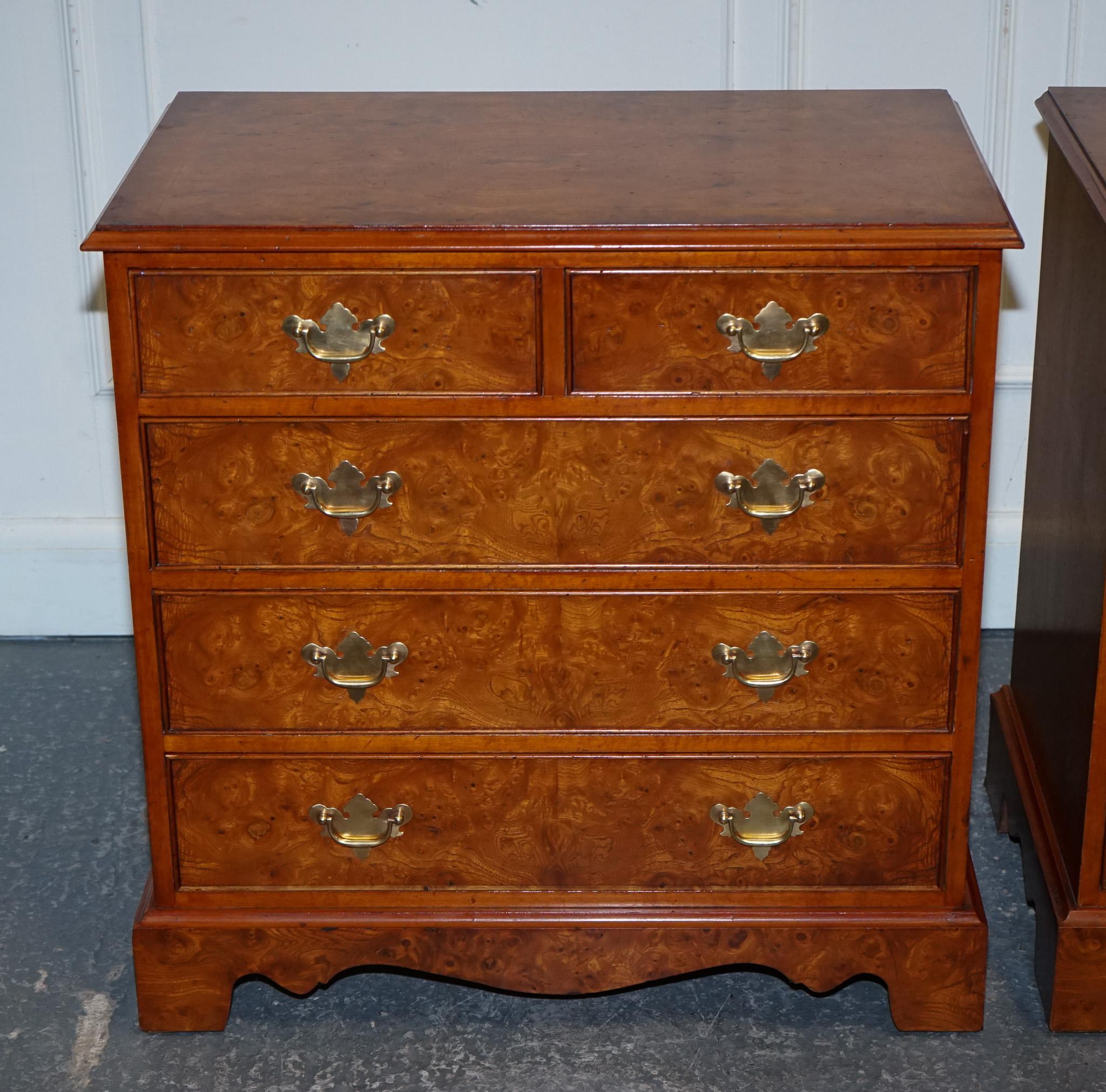 Hand-Crafted MATCHING PAIR OF ELEGANT LiGHT BURR ELM CHEST OF DRAWERS COMMODE BRASS HANDLES For Sale