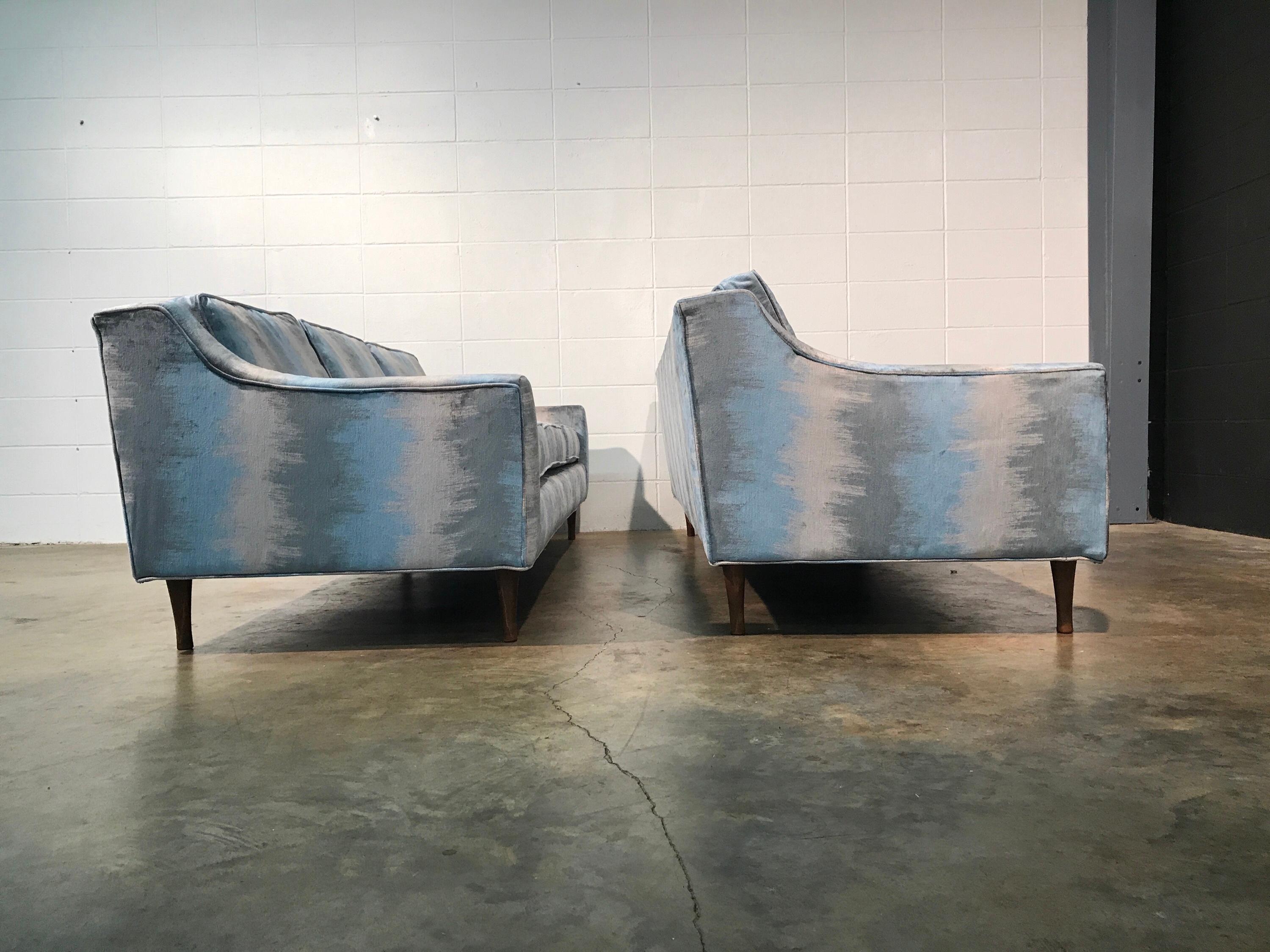 Matching Pair of Fully Restored Mid-Century Modern Vintage Sofas In Excellent Condition For Sale In Marietta, GA