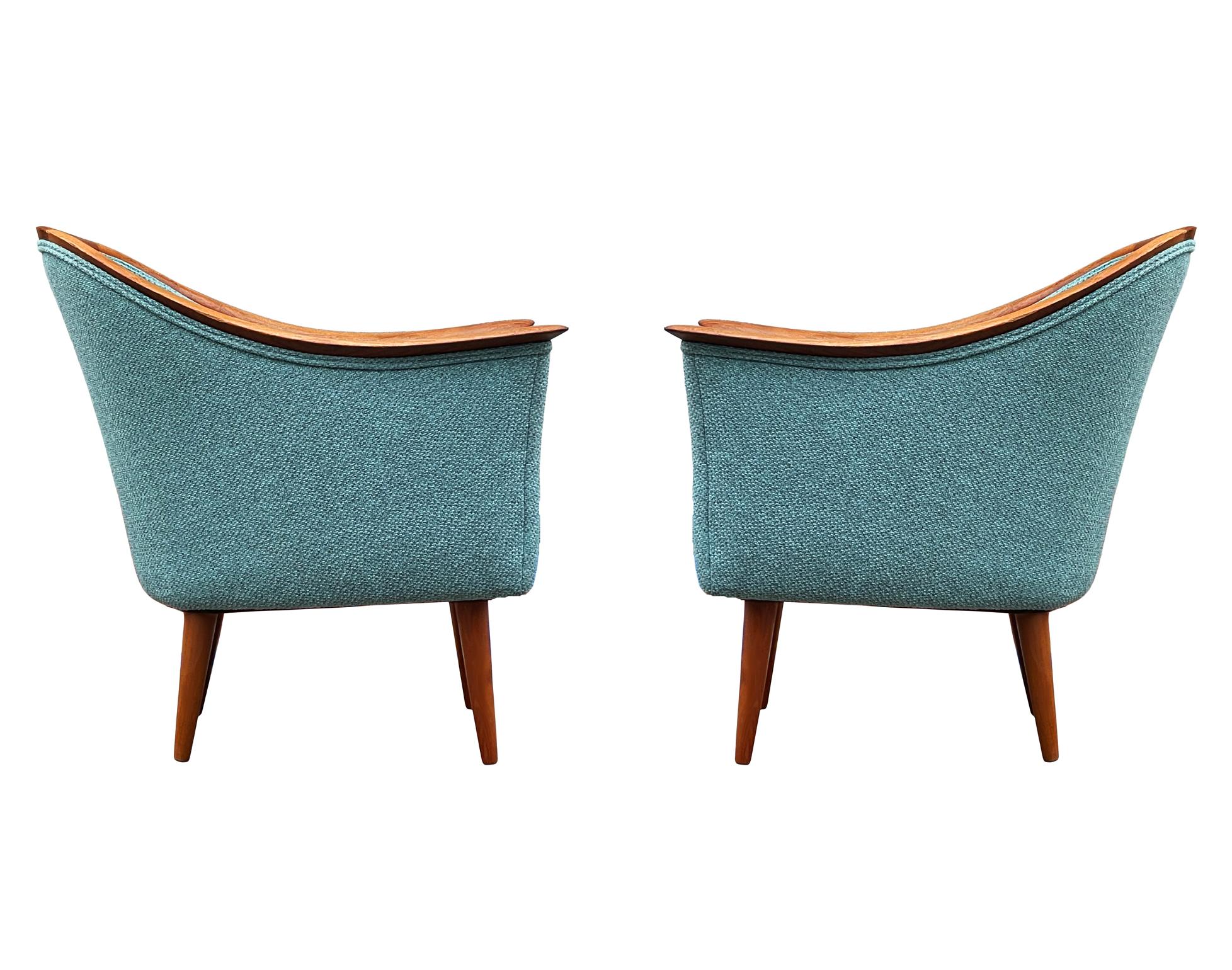 Matching Pair of Mid Century Danish Modern Lounge Chairs in Teak & Sage Tweed For Sale 3
