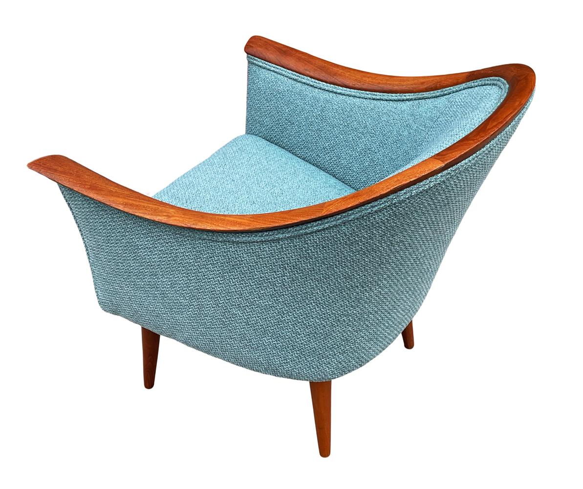 Matching Pair of Mid Century Danish Modern Lounge Chairs in Teak & Sage Tweed For Sale 4