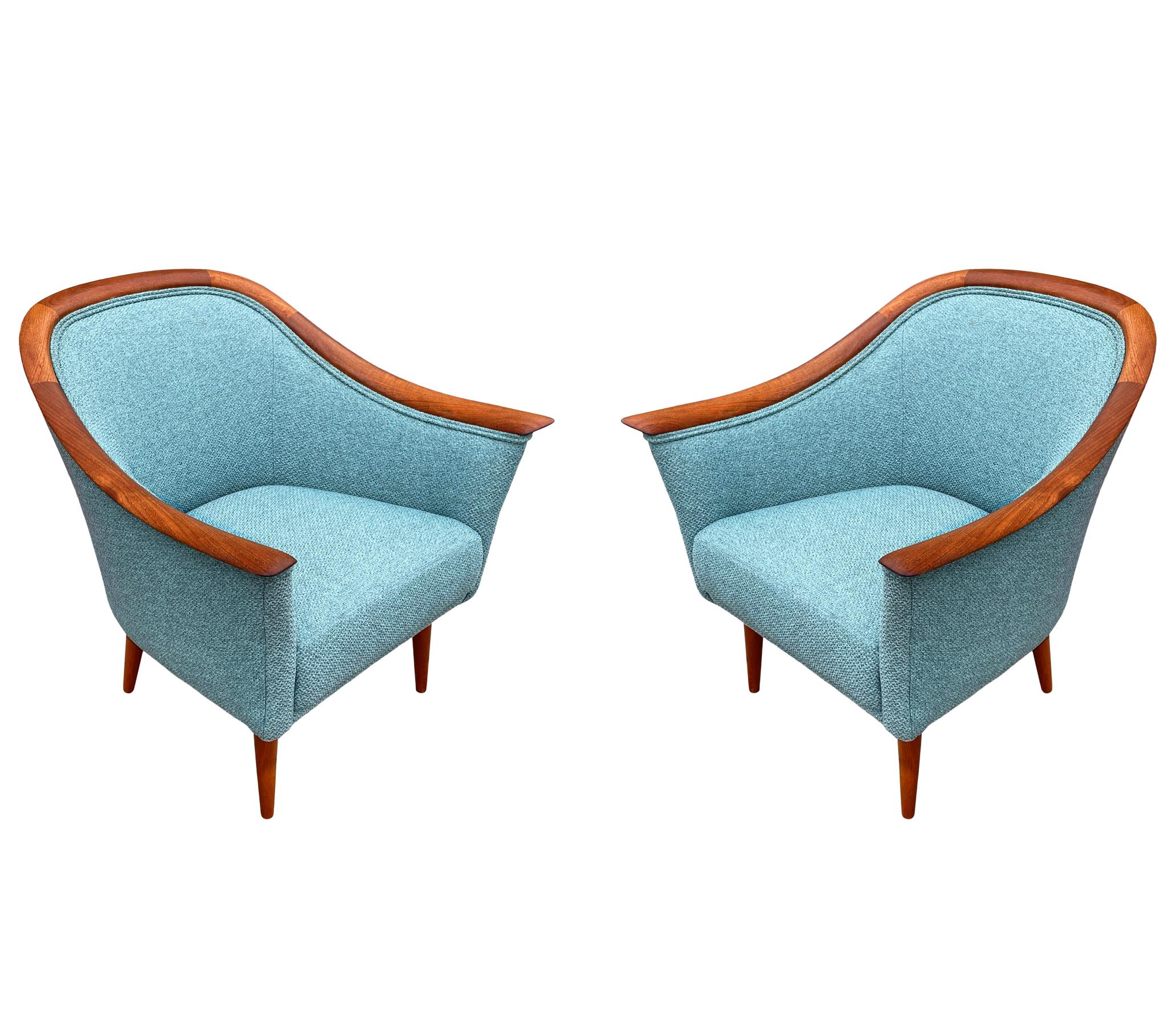 Fabric Matching Pair of Mid Century Danish Modern Lounge Chairs in Teak & Sage Tweed For Sale