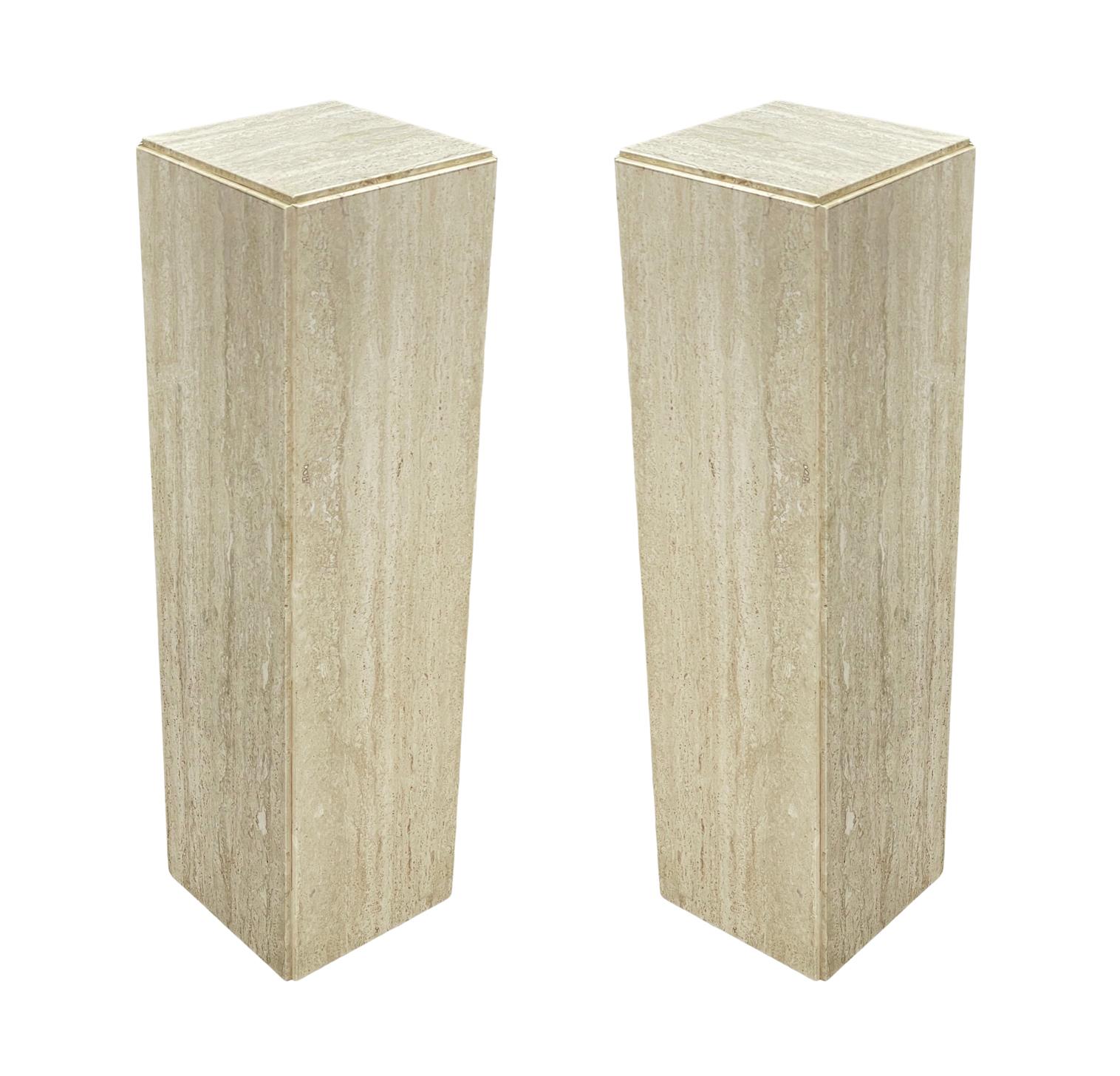 Matching Pair of Mid Century Italian Post Modern Travertine Marble Pedestals In Good Condition In Philadelphia, PA